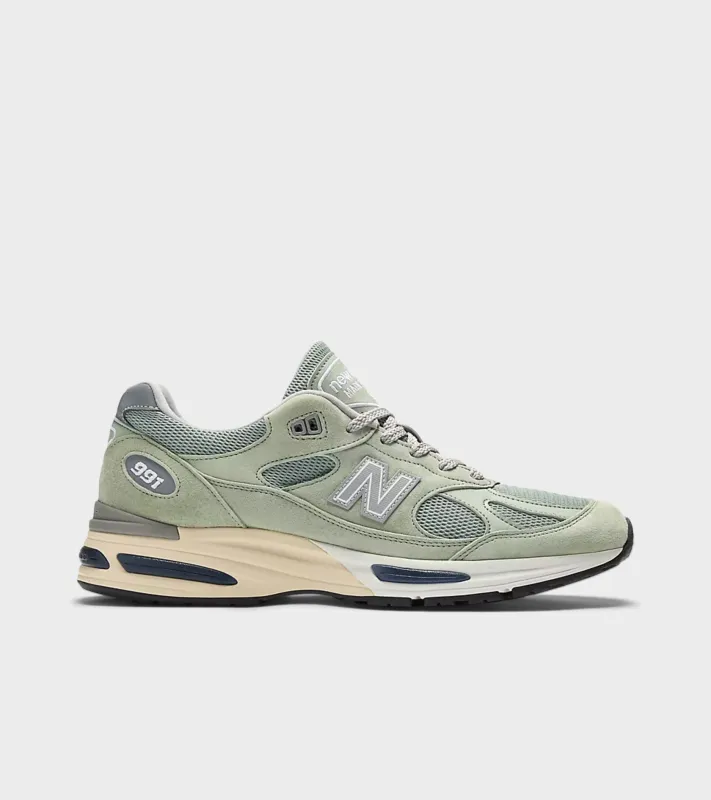 U991BB2 Sea Grass/Silver made by New Balance