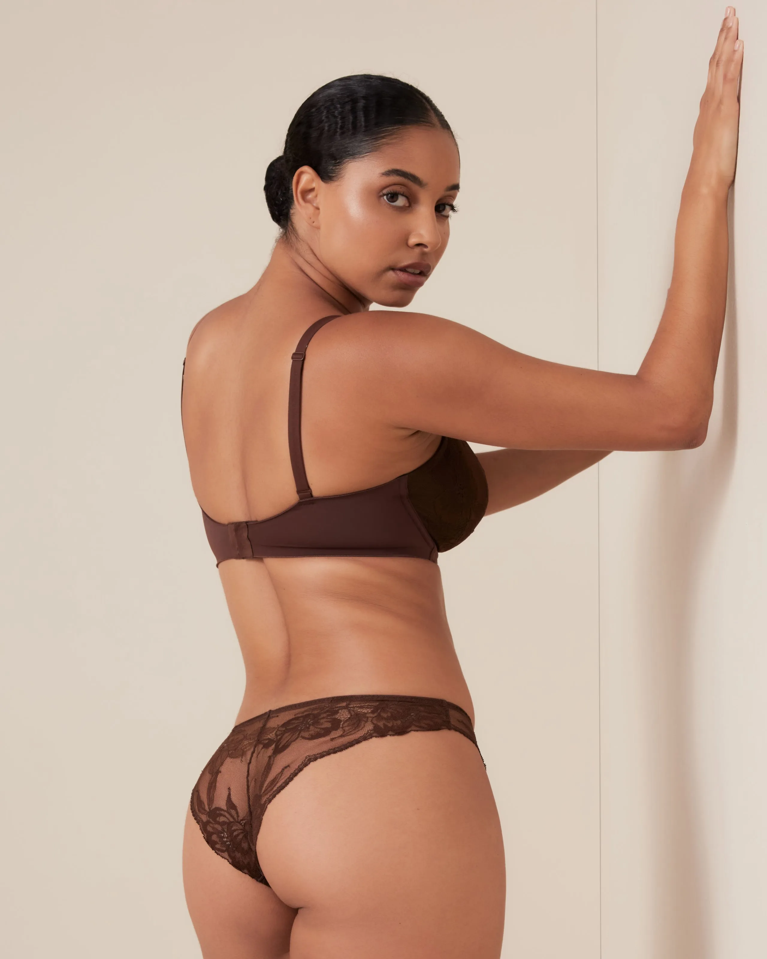 Invisibles Lace Full Cup Demi Unlined Bra sold by Léays product image thumbnail 3
