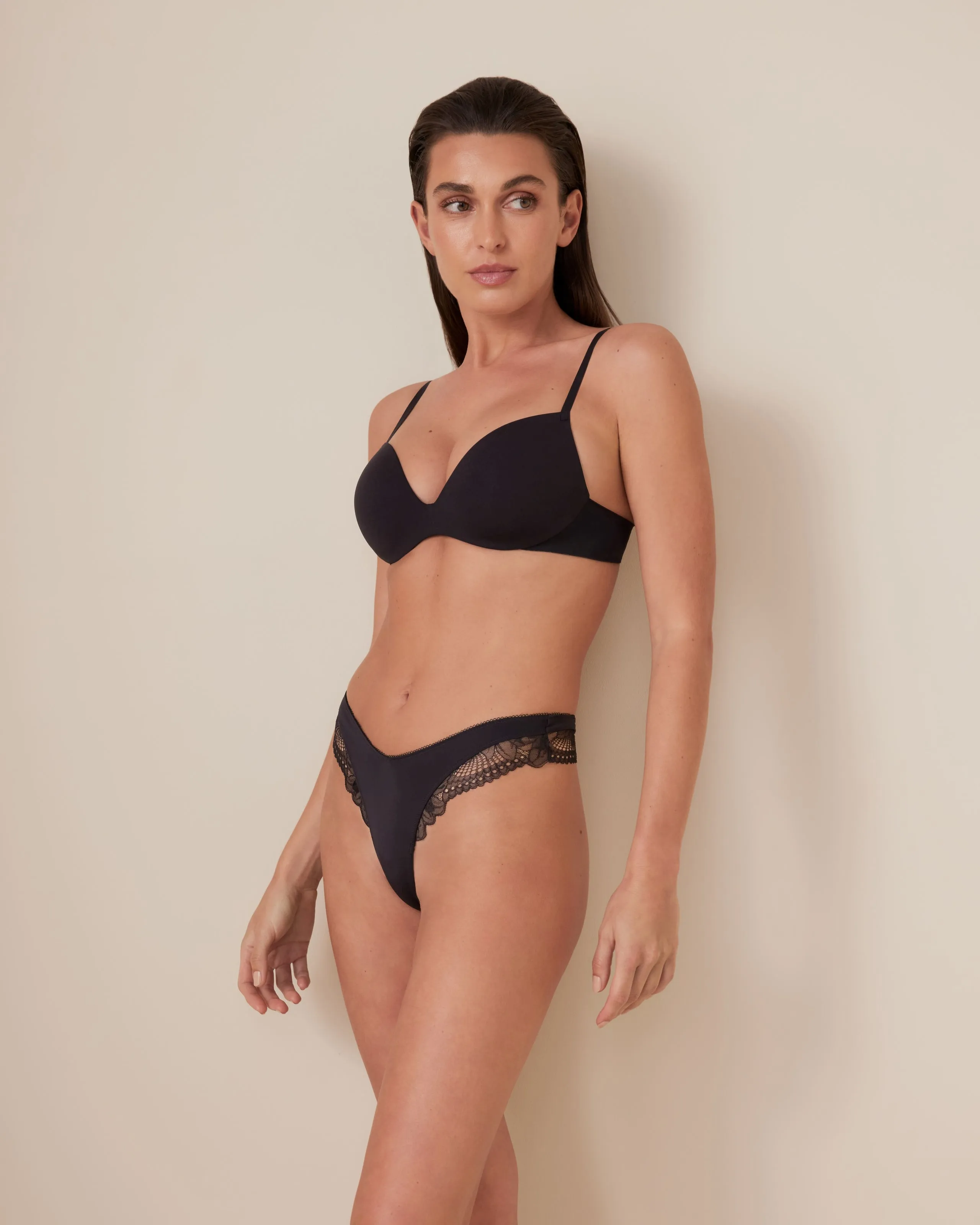 Invisibles Smooth Wirefree Push Up Bra sold by Léays product image thumbnail 4