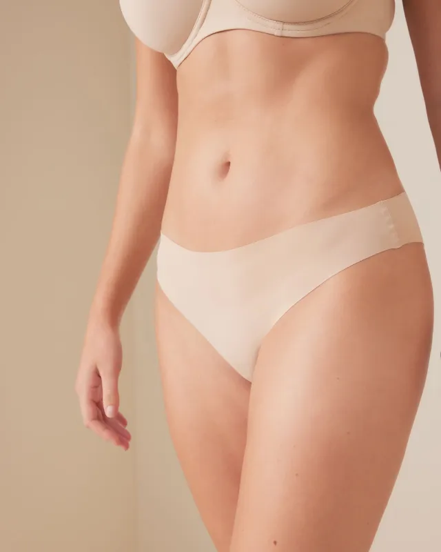 Invisibles Smooth Brazilian sold by Léays