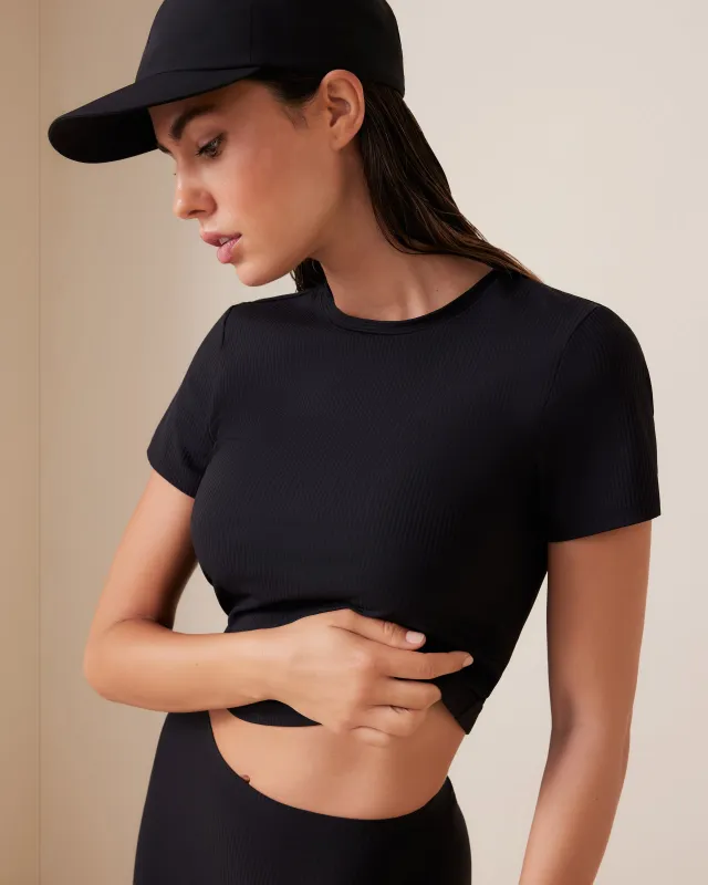 BODYFUSION Tee sold by Léays