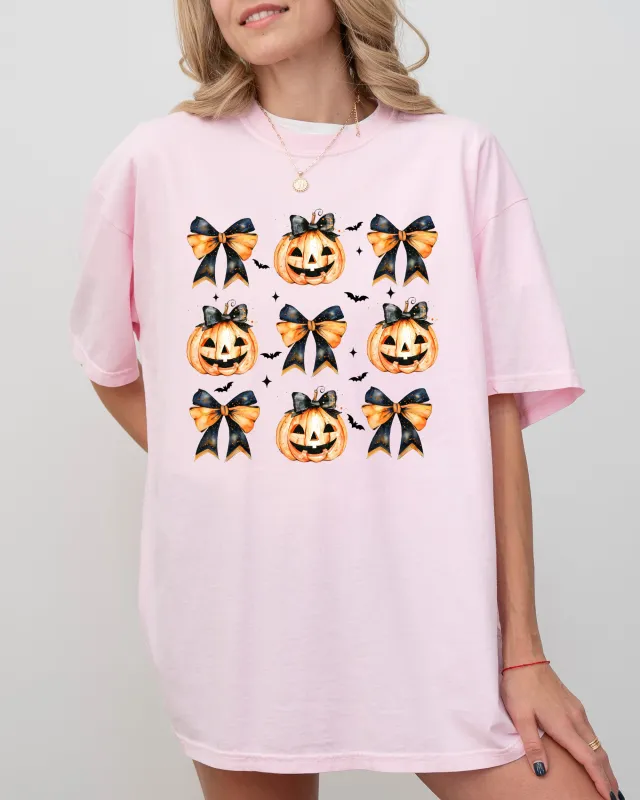 Halloween Pumpkins Bows, Cute, Jack-o-lantern, Girly, Ribbons, Coquette, Spooky, Autumn, Fall, Thanksgiving Shirt Comfort Colors T-Shirt sold by Refinery Number One