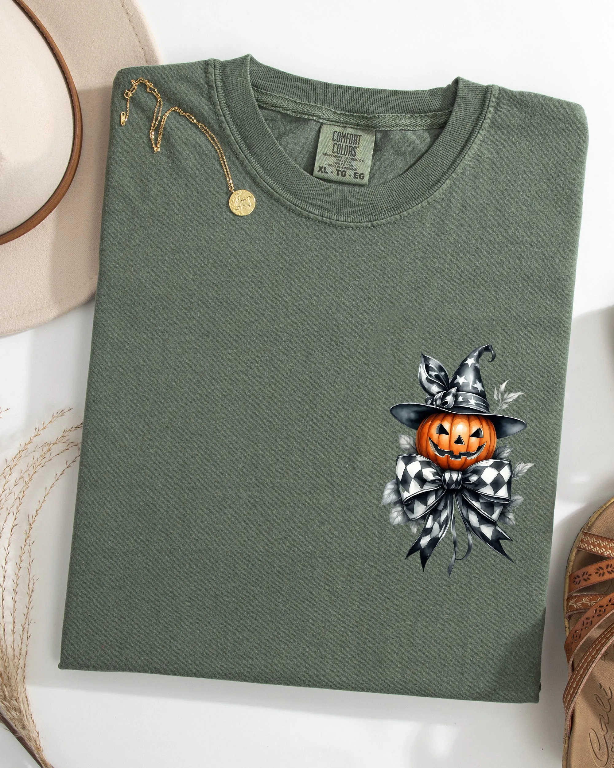 Halloween Jack-o-lantern, Pumpkin, Ribbon, Pocket Print, Coquette, Fall, Autumn Shirt Comfort Colors T-Shirt sold by Refinery Number One