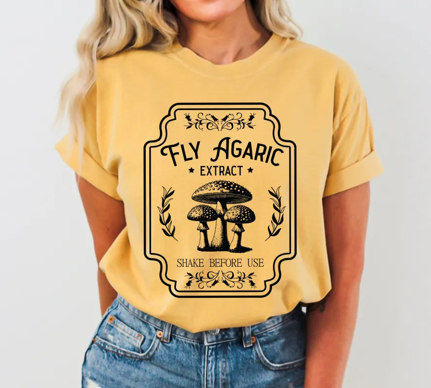 Fly Agaric, Mushroom, Vintage, Western, Witch, Aesthetic, Meme, Halloween, Costume, Tshirt Comfort Colors T-Shirt sold by Refinery Number One
