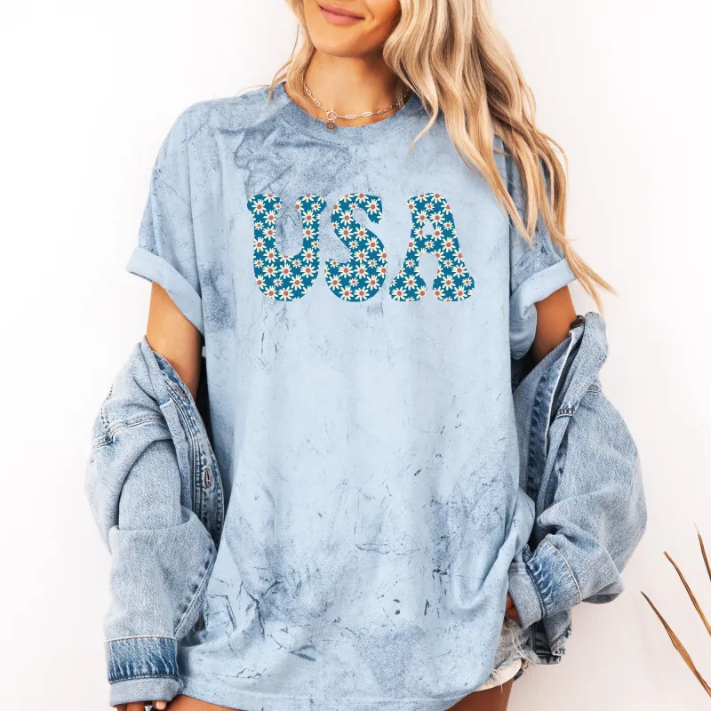 USA Retro Daisies, Patriotic, America, 4th of July, Color Blast Tshirt Comfort Colors T-Shirt sold by Refinery Number One