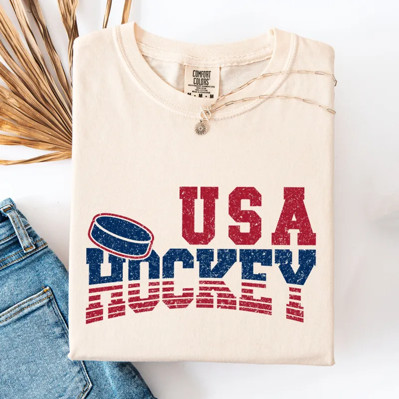 USA, Sports, Hockey, America, Patriotic, Vintage Comfort Colors T-Shirt made by Refinery Number One