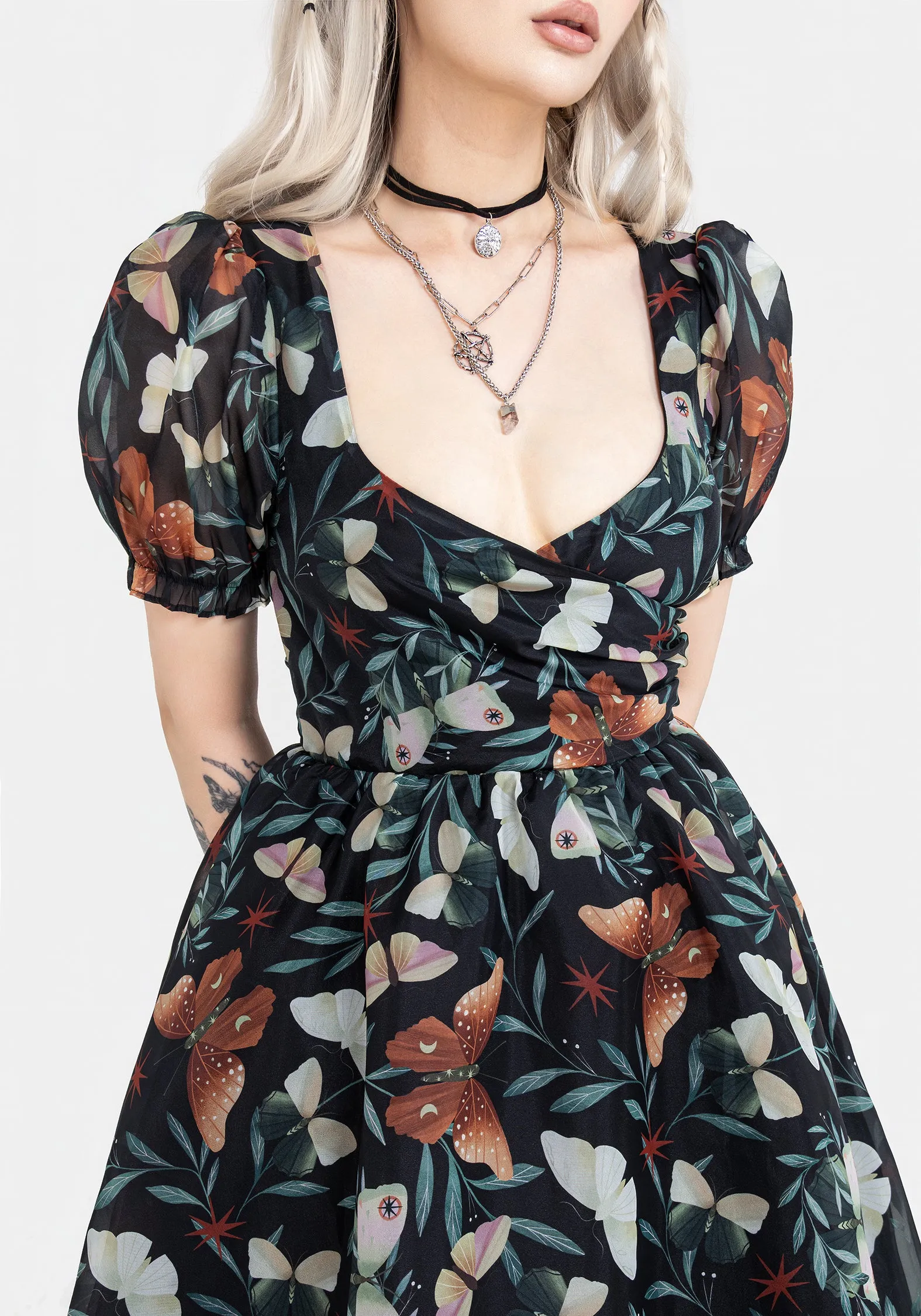 Mariposa Puff Sleeve Organza Midi Dress sold by Disturbia product image thumbnail 2