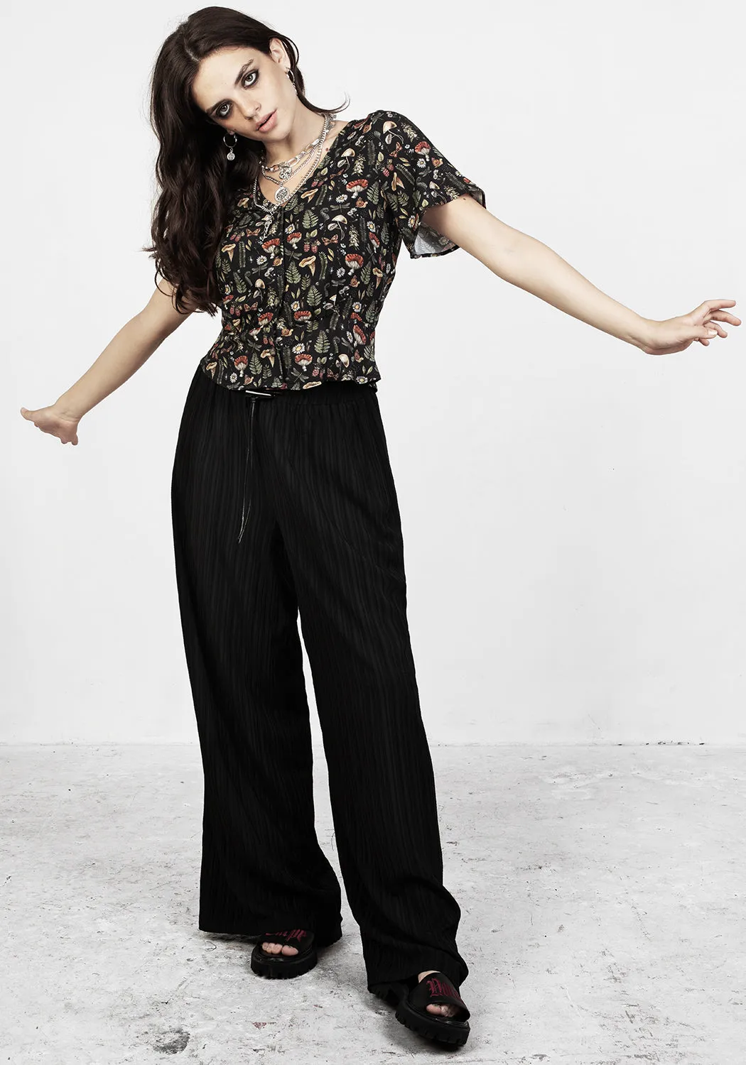 Luthien Button Up Top sold by Disturbia product image thumbnail 5