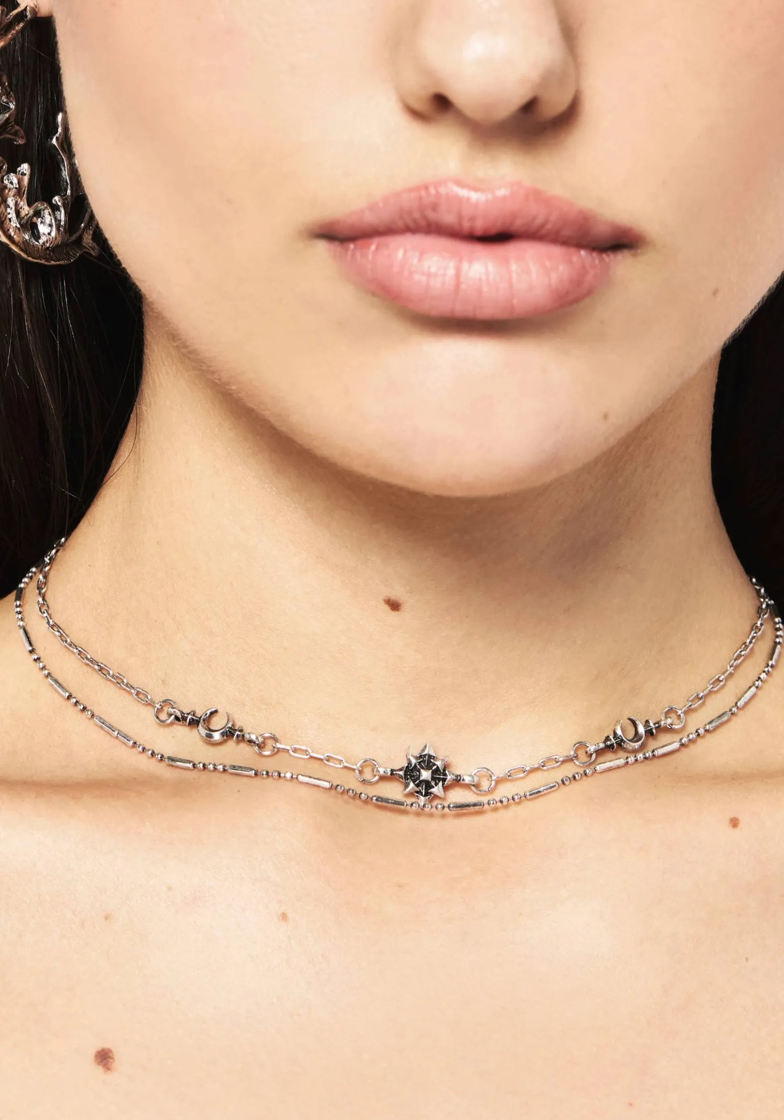 Changeling Choker sold by Disturbia