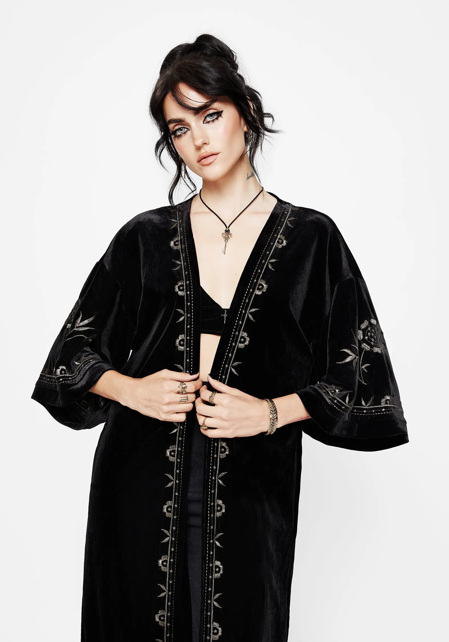 Kobra Velvet Snake Embroidered Longline Kimono sold by Disturbia product image thumbnail 4