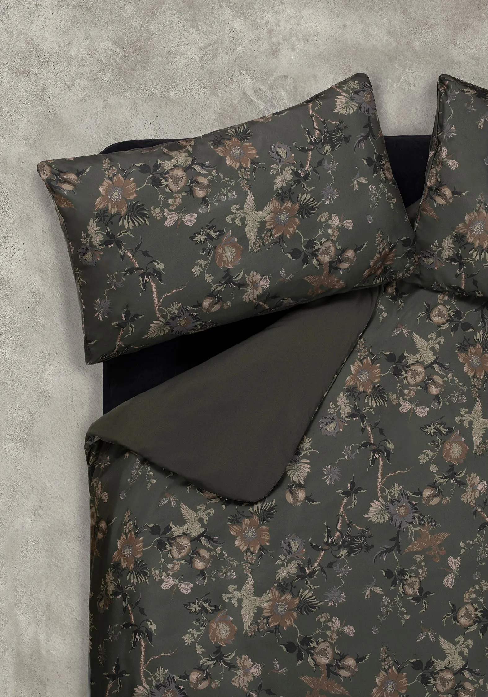 Poison Garden Print Bedding Set - UK King sold by Disturbia product image thumbnail 2