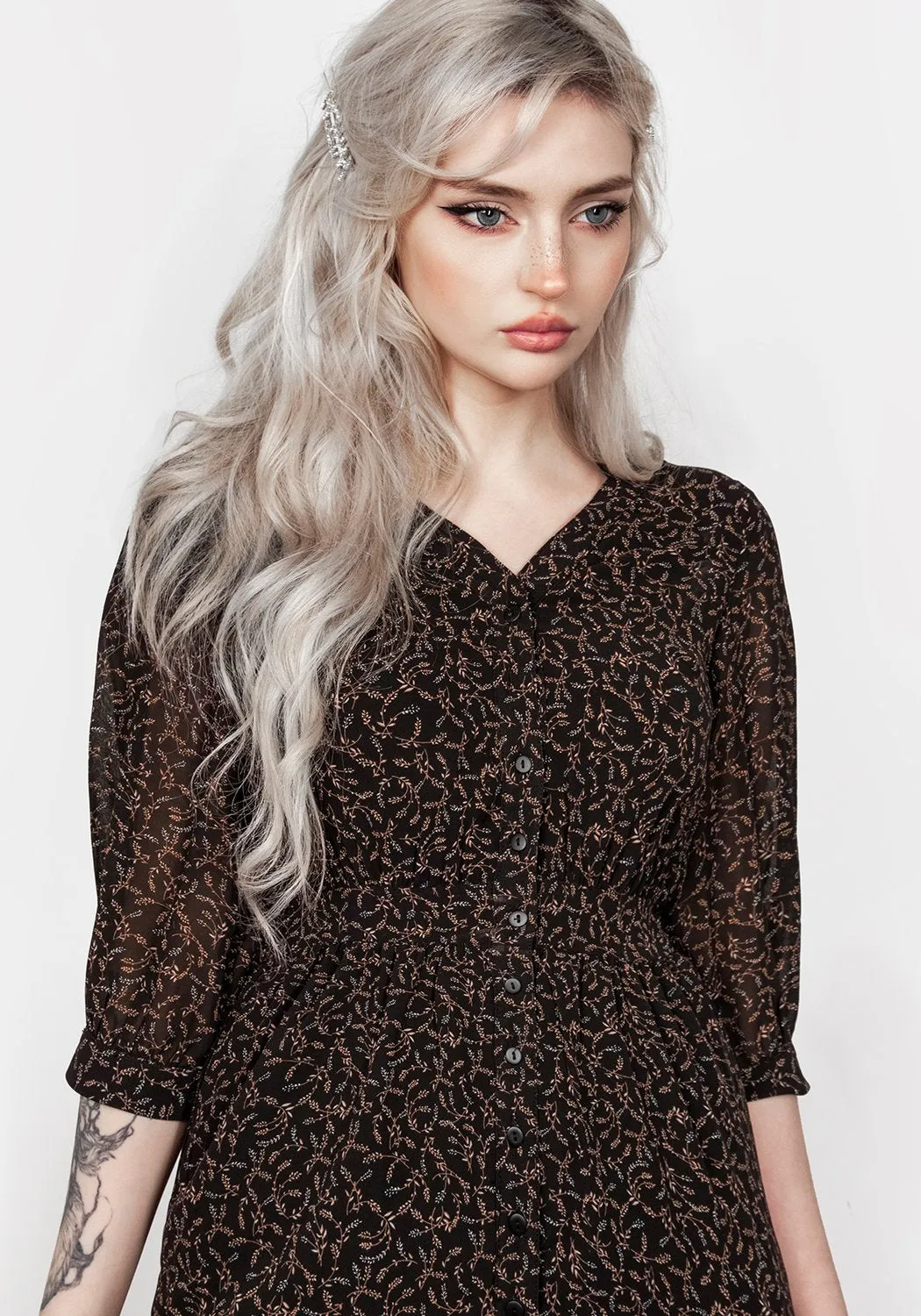 Delphinium Button Up Midi Dress sold by Disturbia product image thumbnail 2