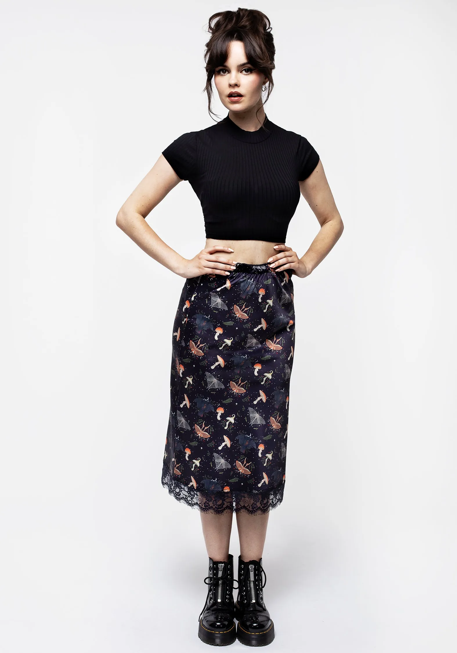 Medeina Print Lace Trim Satin Midi Skirt sold by Disturbia product image thumbnail 5