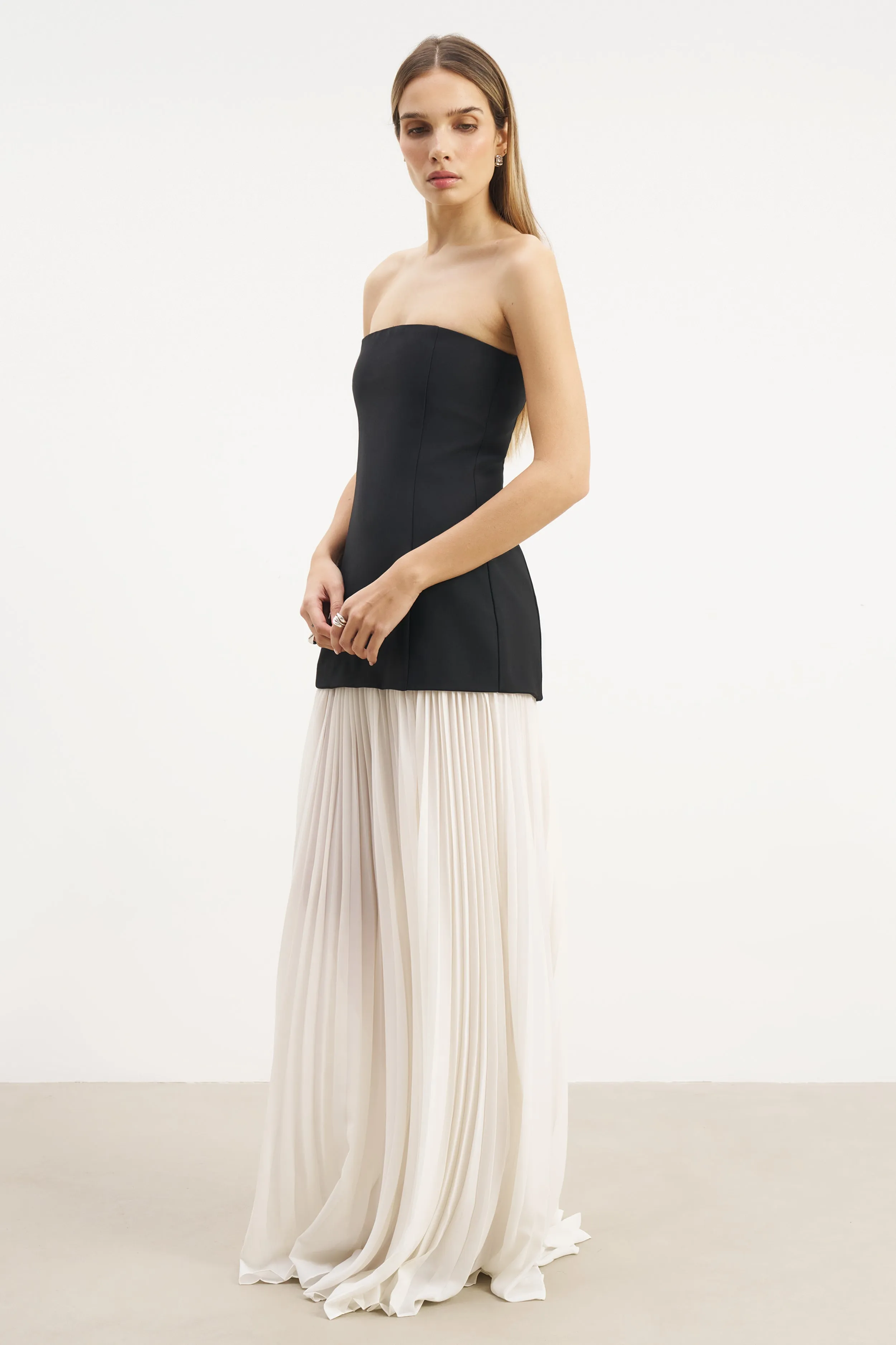 Structured Bodice Gown - Black/Cream sold by Because of Alice product image thumbnail 5