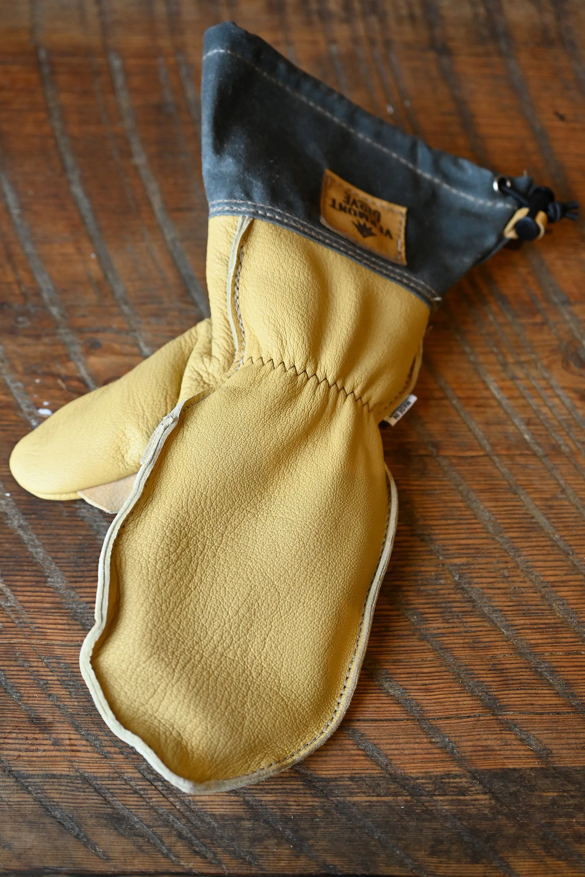 The Jefflo Mitt sold by Ship John