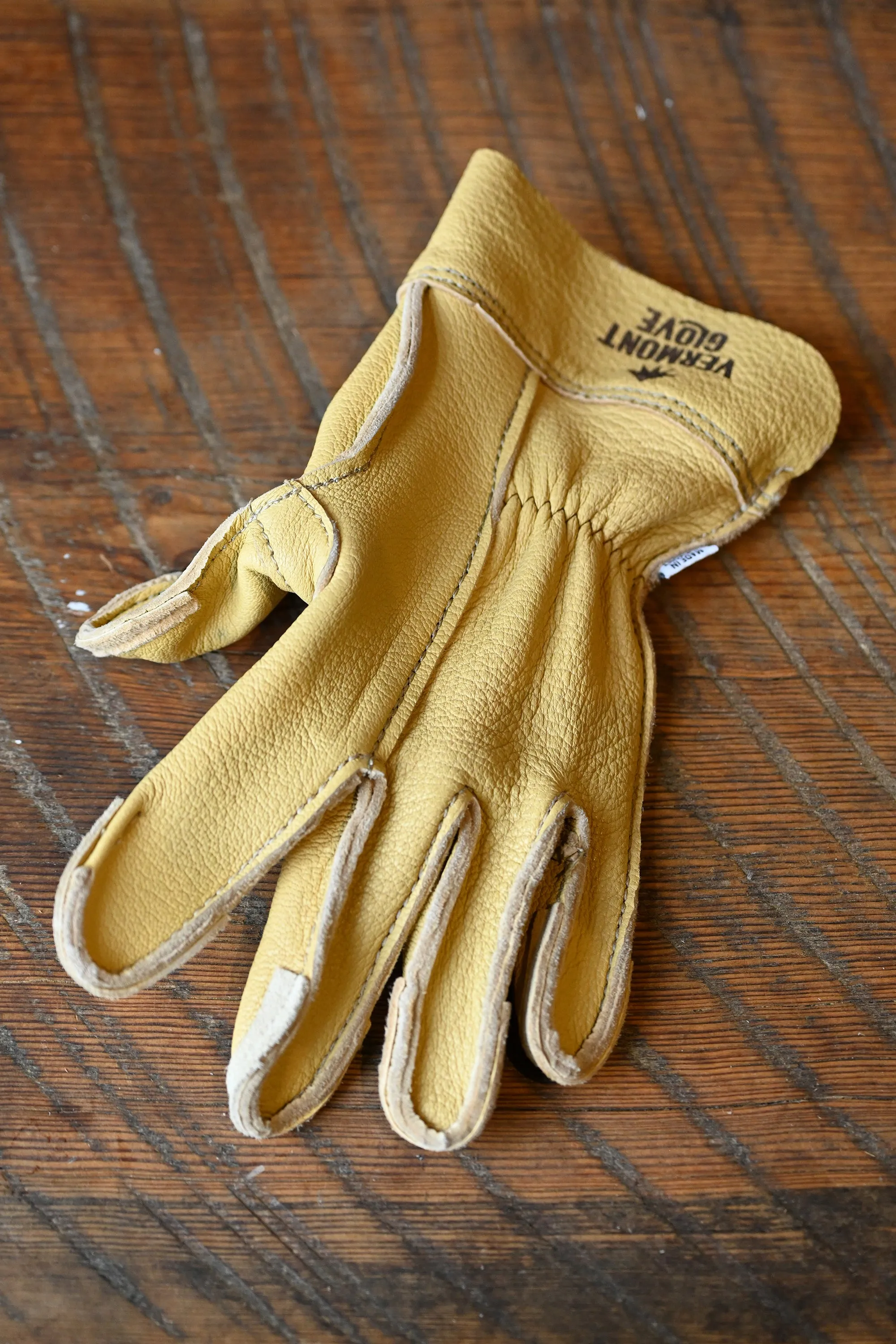 The Vermonter Glove sold by Ship John