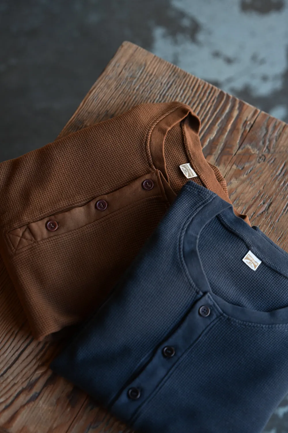 Levon Thermal Henley Mk3 sold by Ship John product image thumbnail 5