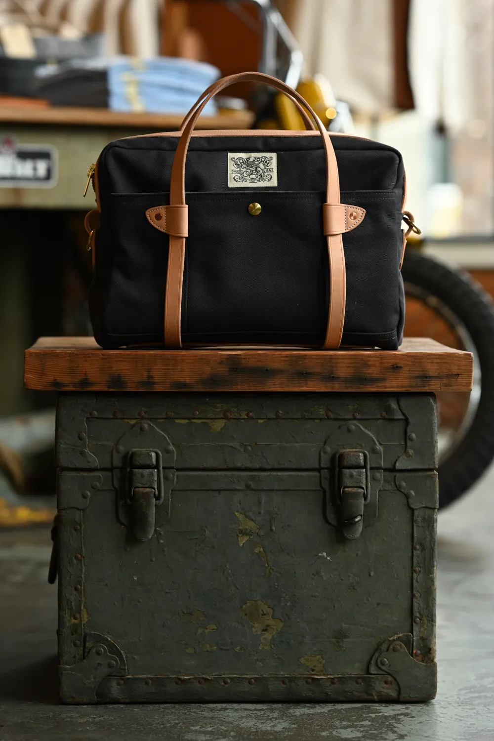 Wagoner Briefcase sold by Ship John product image thumbnail 5