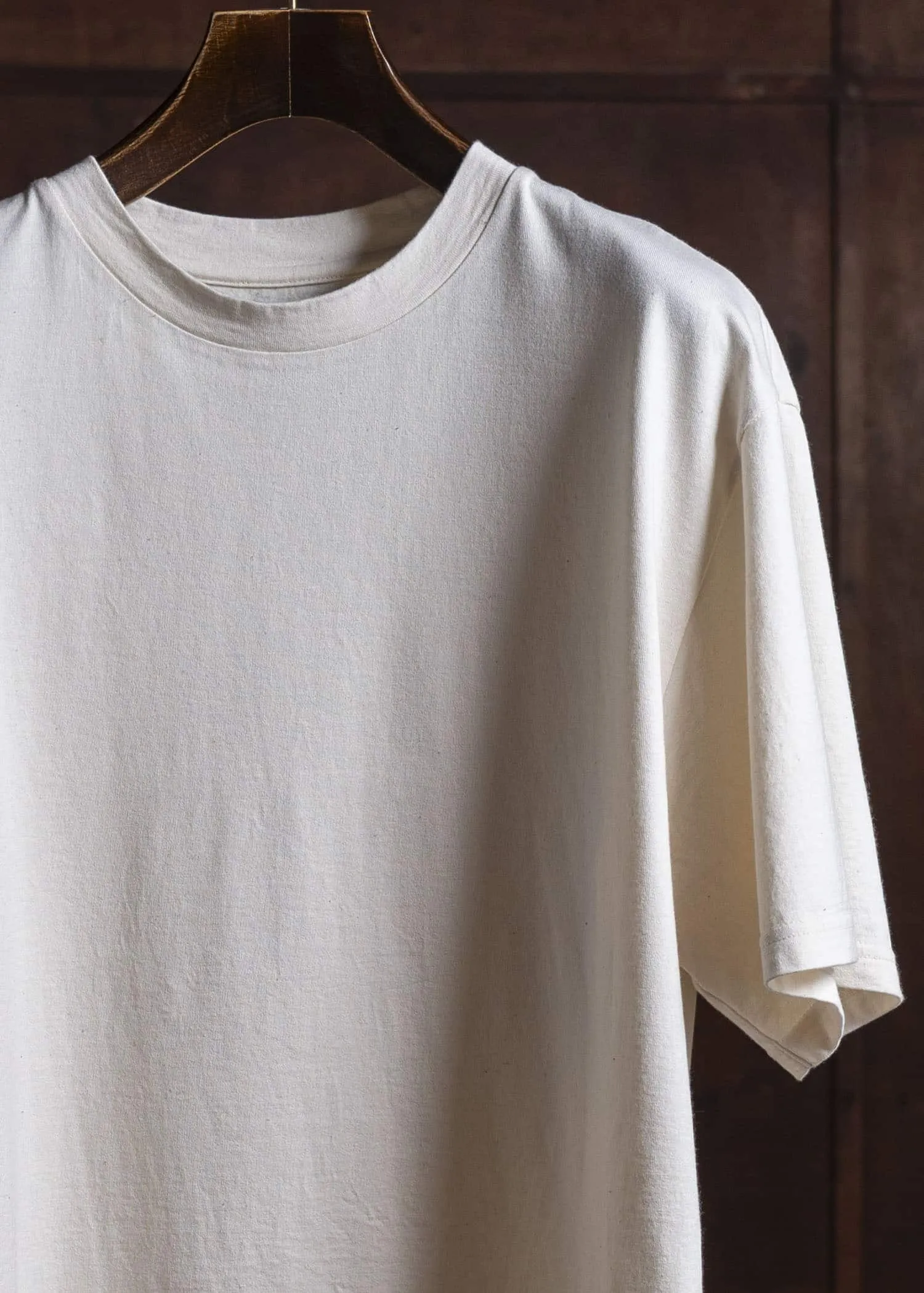 amachi. C/STee AY16-14 Off White sold by Amachi product image thumbnail 3