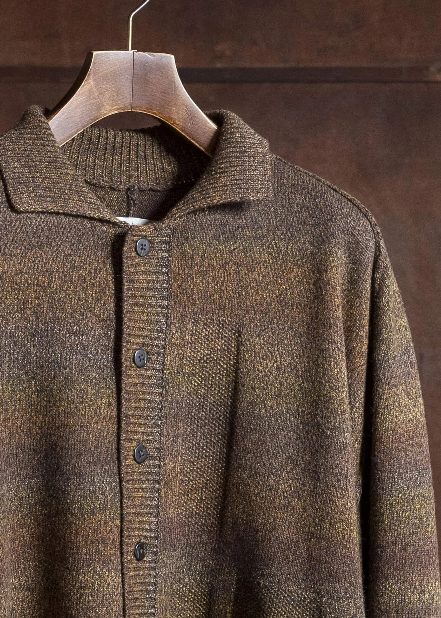 amachi. Gradation TOR Cardigan AY17K-4081 Red Brown sold by Amachi product image thumbnail 2