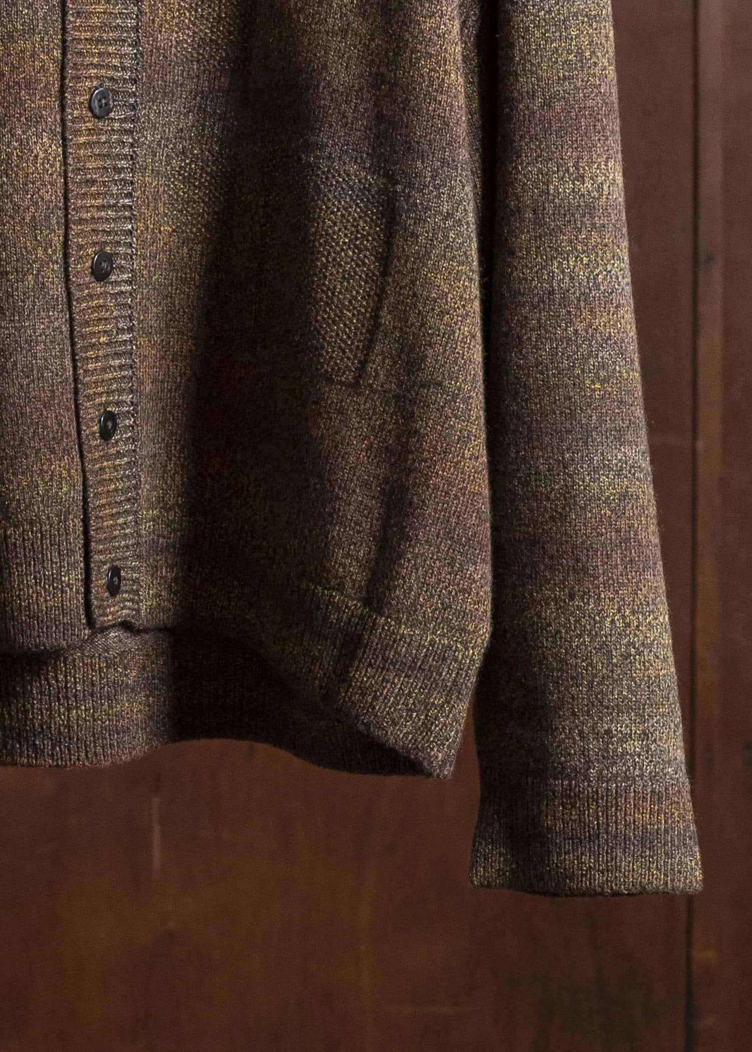 amachi. Gradation TOR Cardigan AY17K-4081 Red Brown sold by Amachi product image thumbnail 3