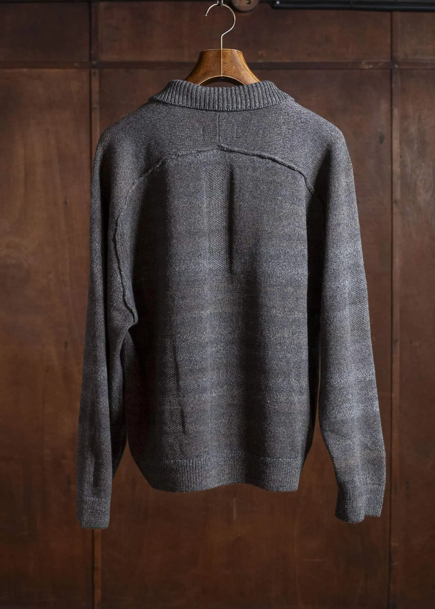 amachi. Gradation TOR Cardigan AY17K-4081 Gray Beige sold by Amachi product image thumbnail 2