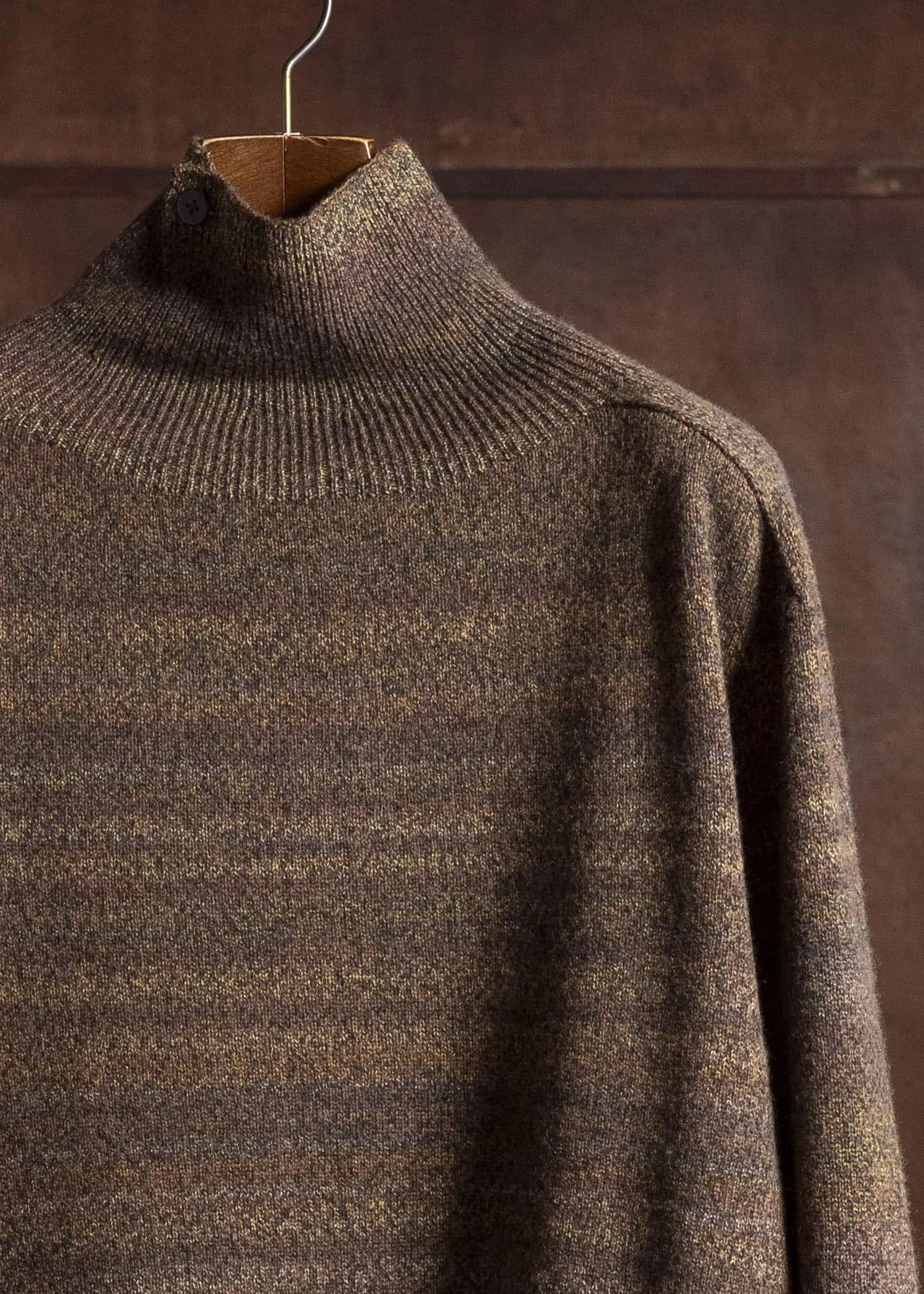 amachi. Gradation High Neck Knit AY17K-4077 Red Brown sold by Amachi product image thumbnail 3