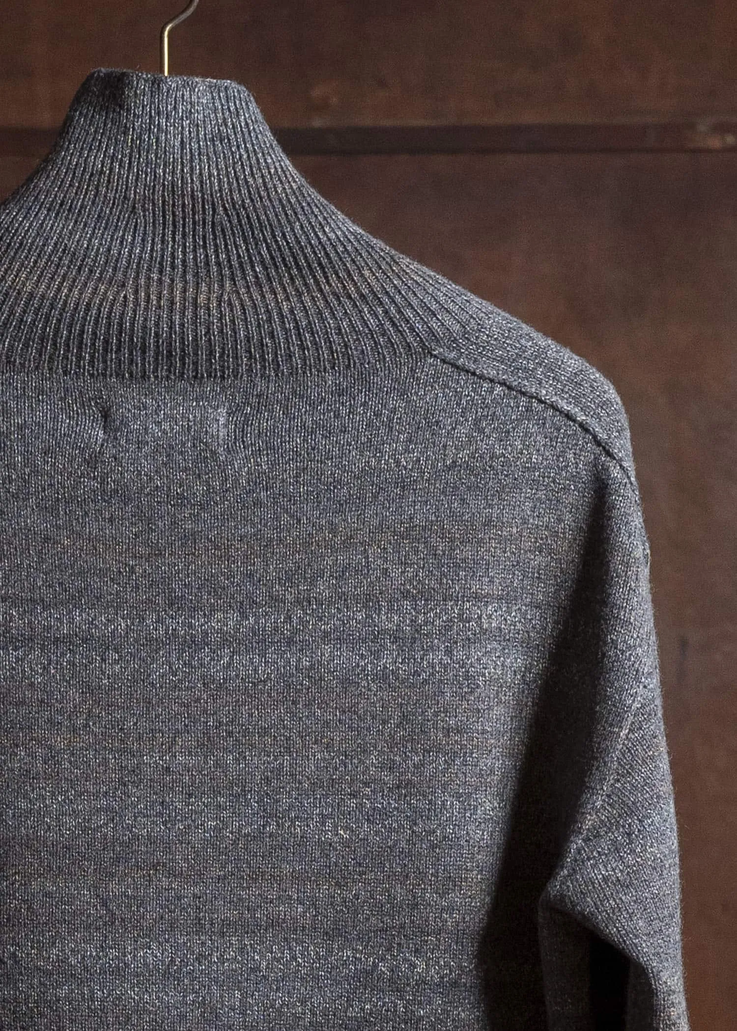 amachi. Gradation High Neck Knit AY17K-4077 Gray Beige sold by Amachi product image thumbnail 5