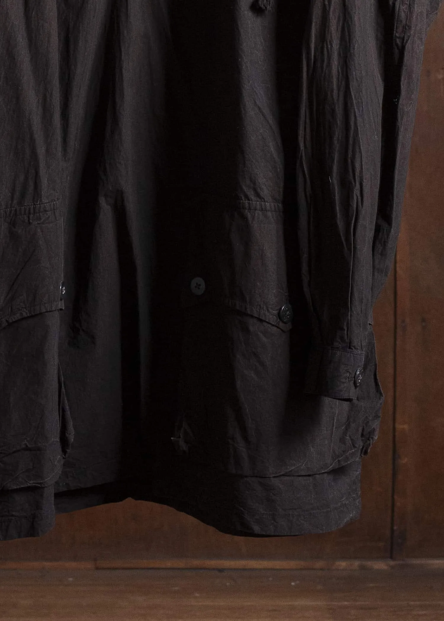 amachi. Fabric Forming Anorak AY17S-1074 ND - Dark Mud Brown sold by Amachi product image thumbnail 4