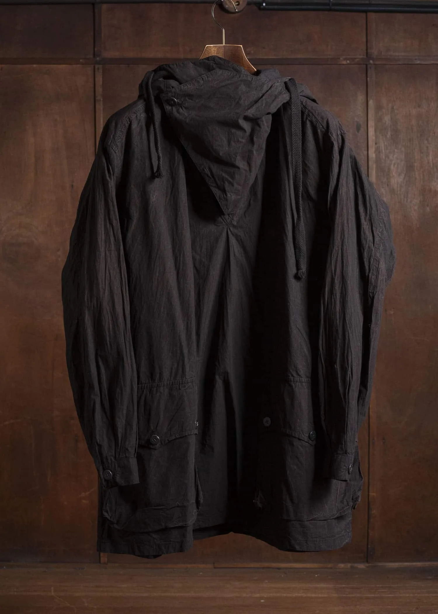 amachi. Fabric Forming Anorak AY17S-1074 ND - Dark Mud Brown sold by Amachi