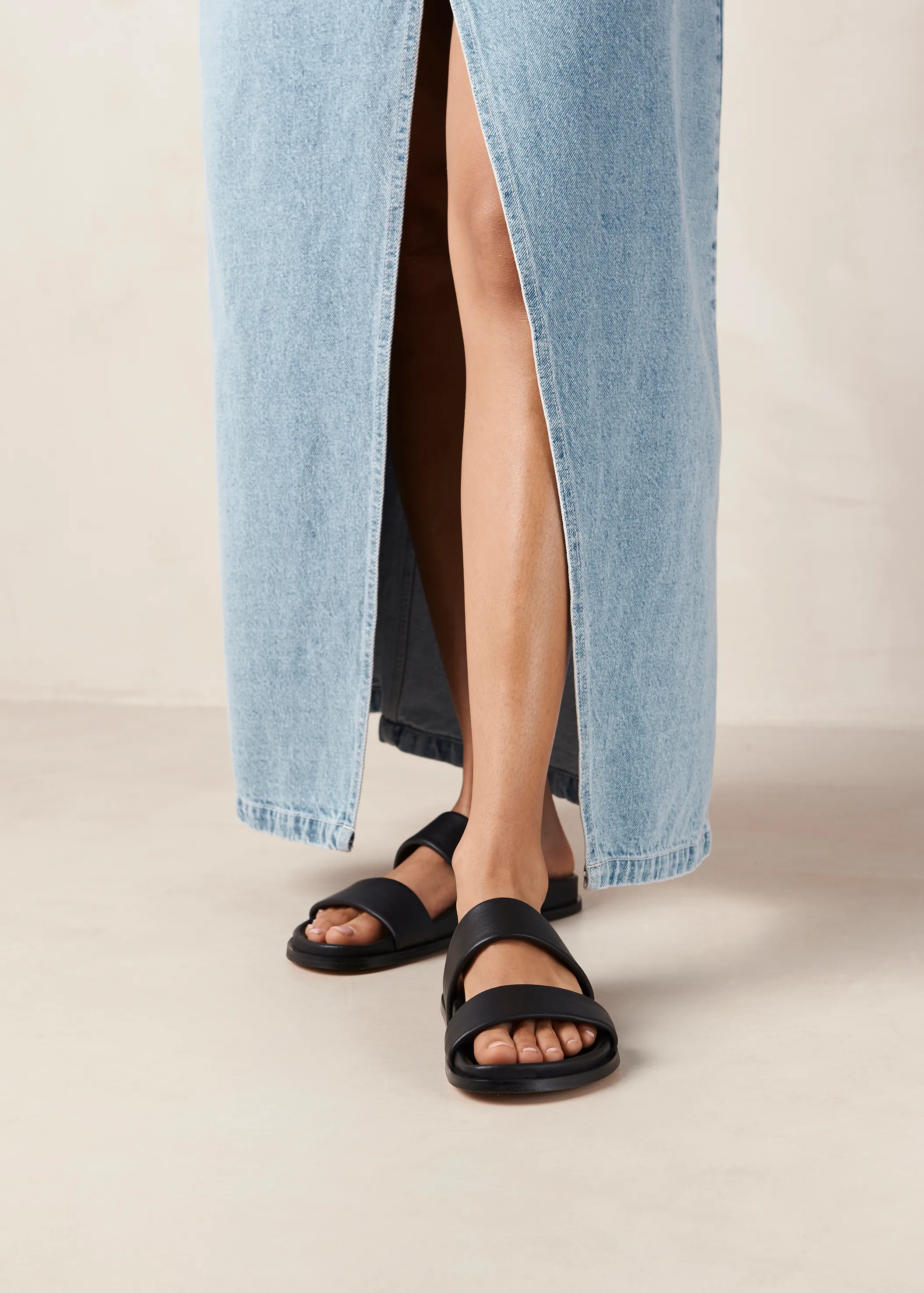 Calypso Black Leather Sandals sold by Alohas product image thumbnail 2