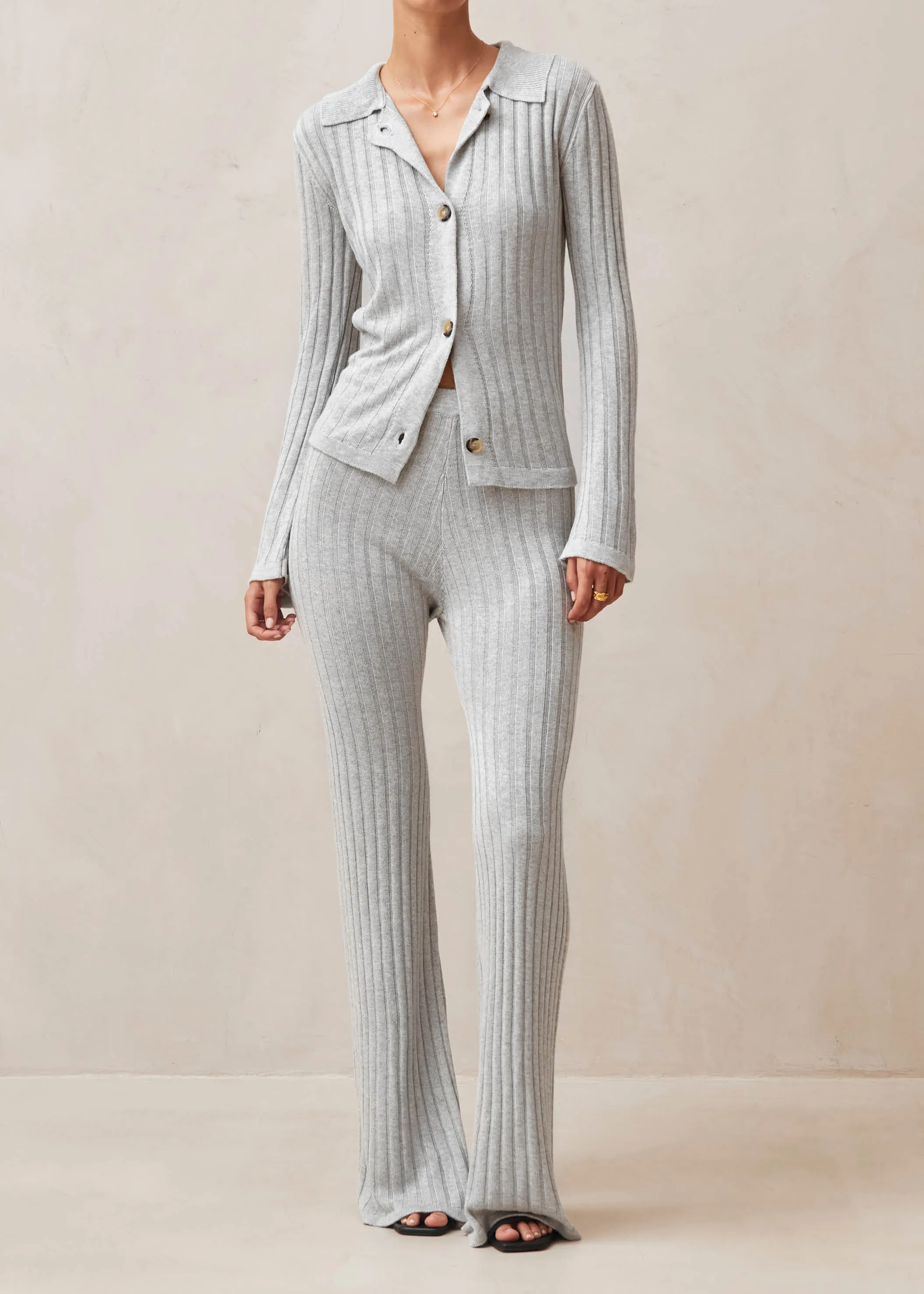 Flow Grey Tricot Pants sold by Alohas product image thumbnail 4