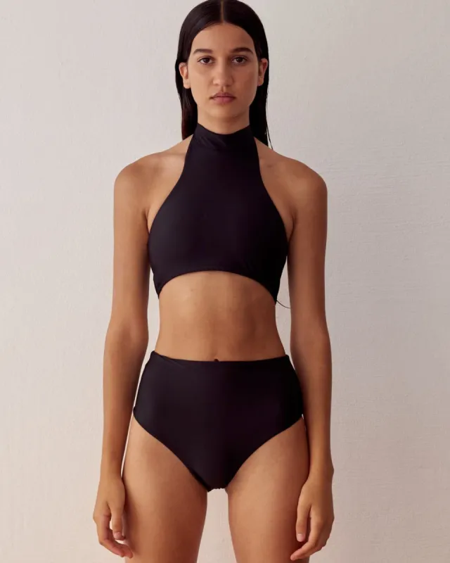 The Higher Top Black sold by Alohas