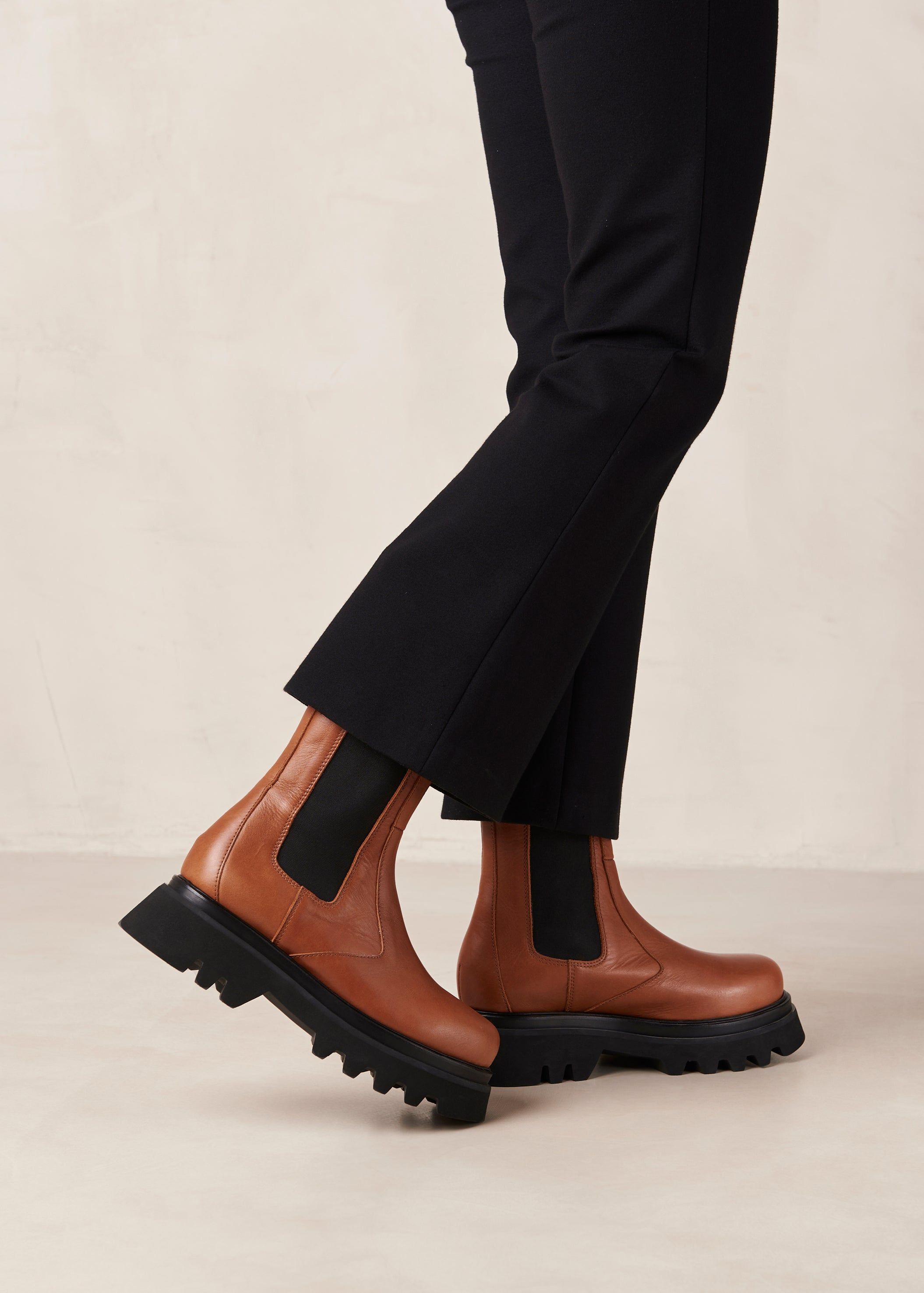 All Rounder Tan sold by Alohas product image thumbnail 4