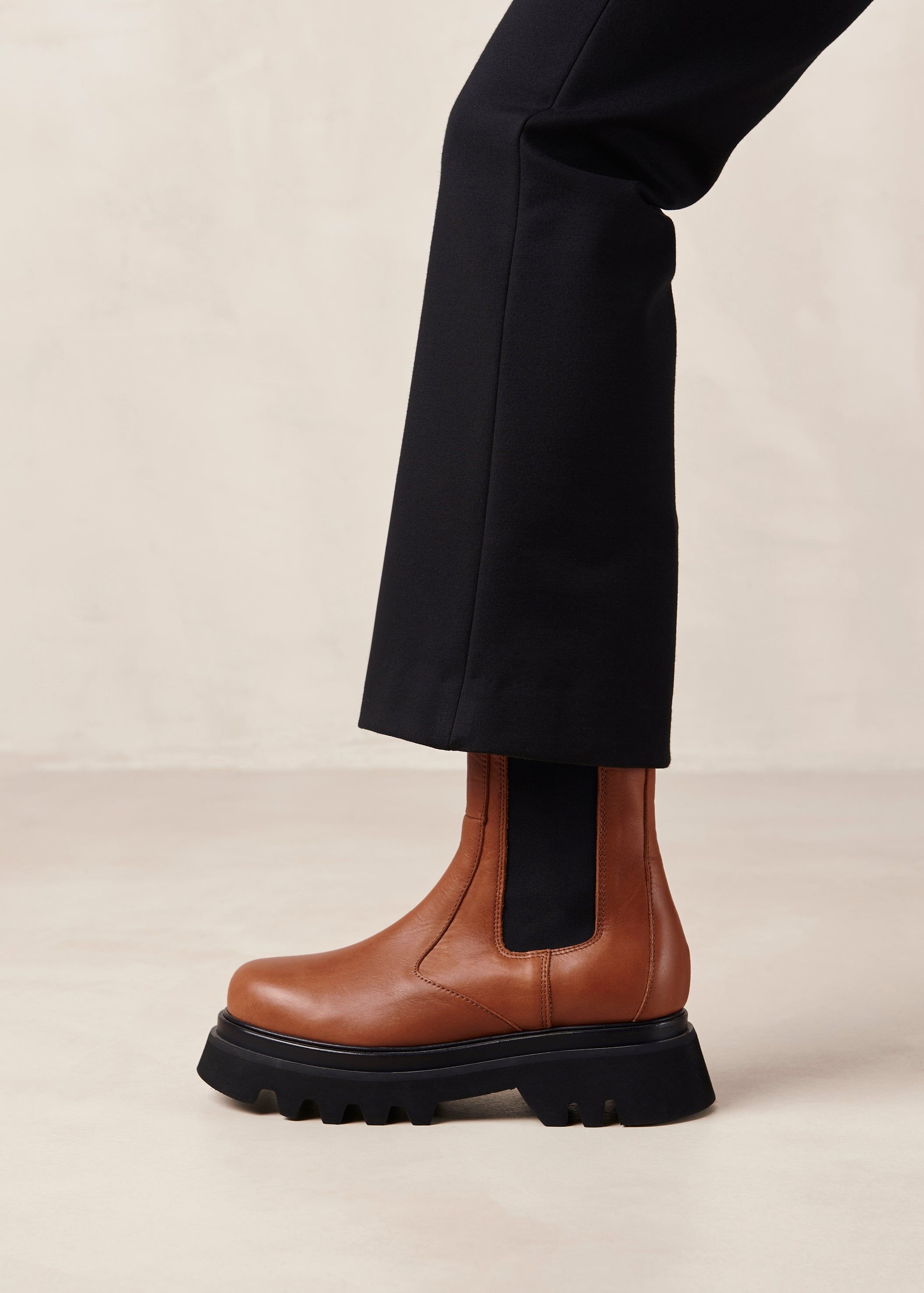 All Rounder Tan sold by Alohas product image thumbnail 2