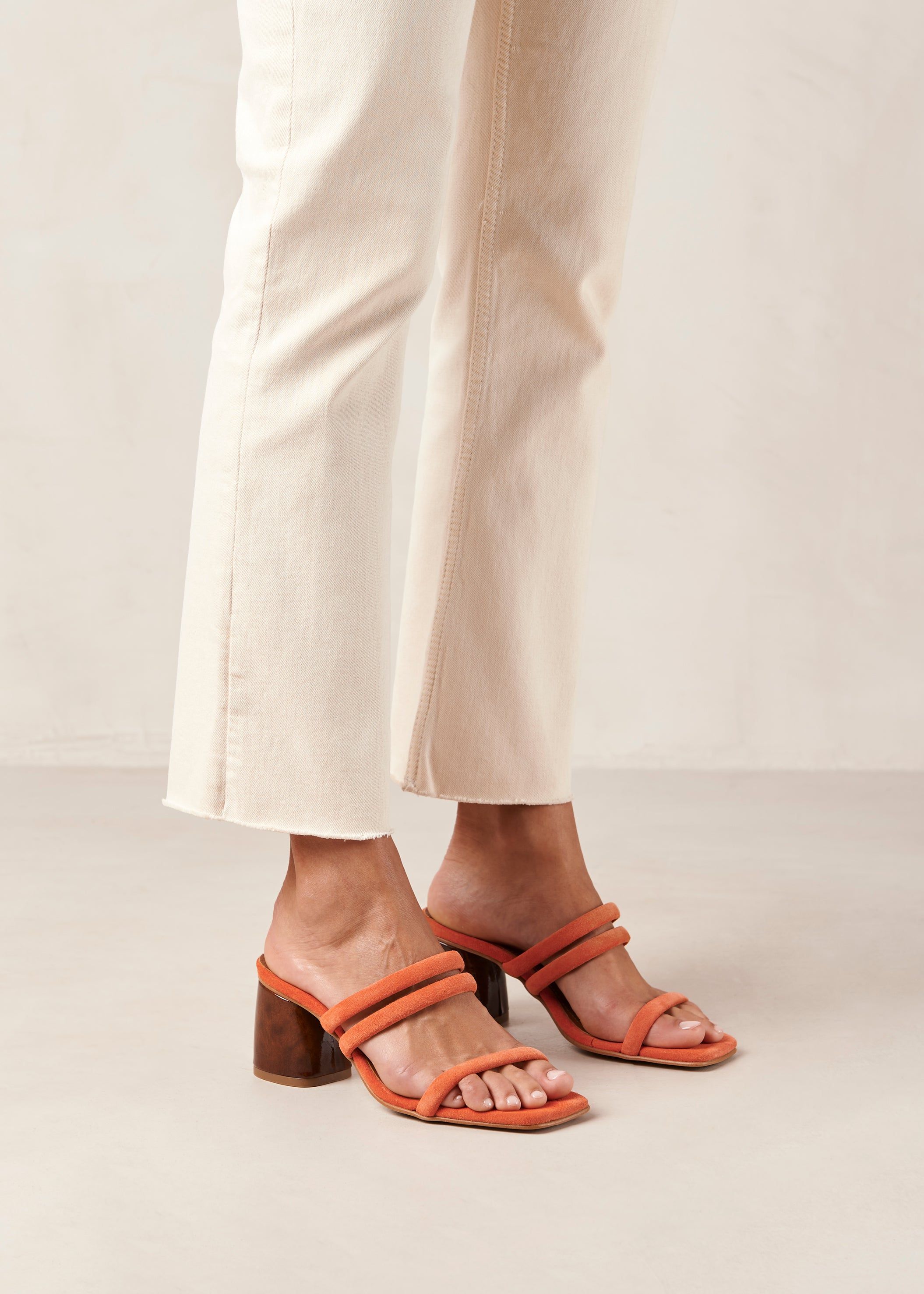 Indiana Pomelo Orange Sandal sold by Alohas product image thumbnail 2