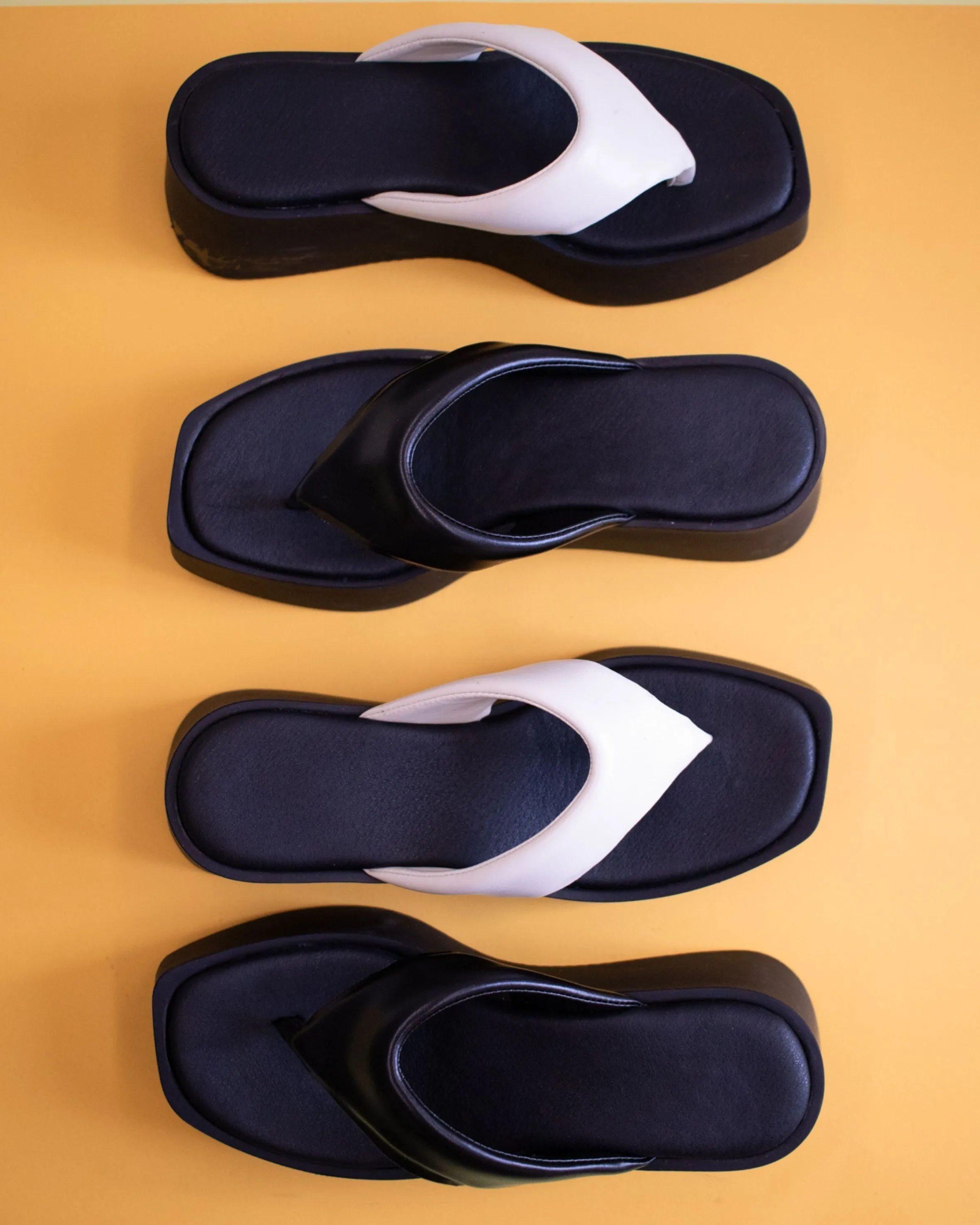 Pancake Warm White sold by Alohas product image thumbnail 4