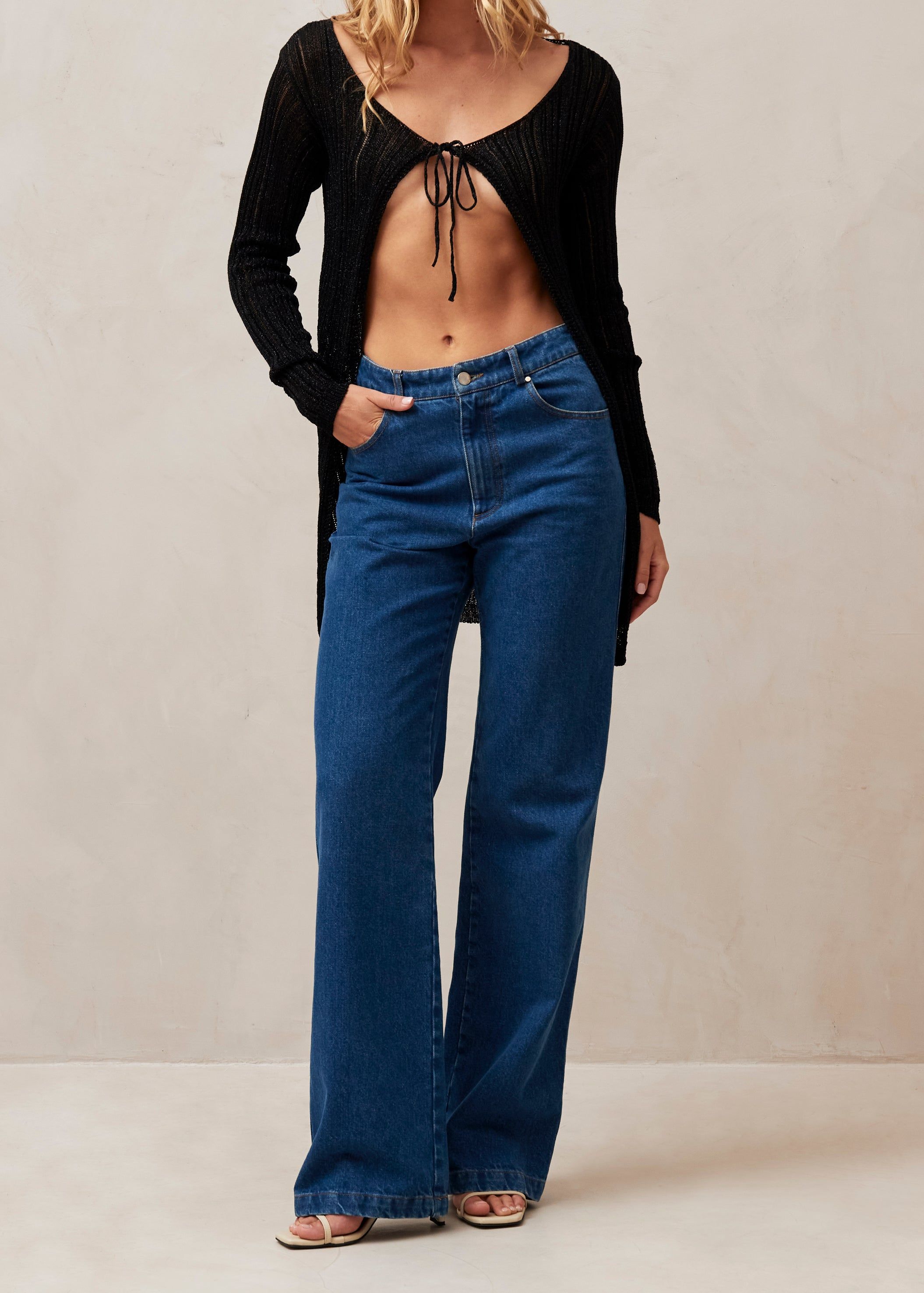Witty Black sold by Alohas product image thumbnail 4
