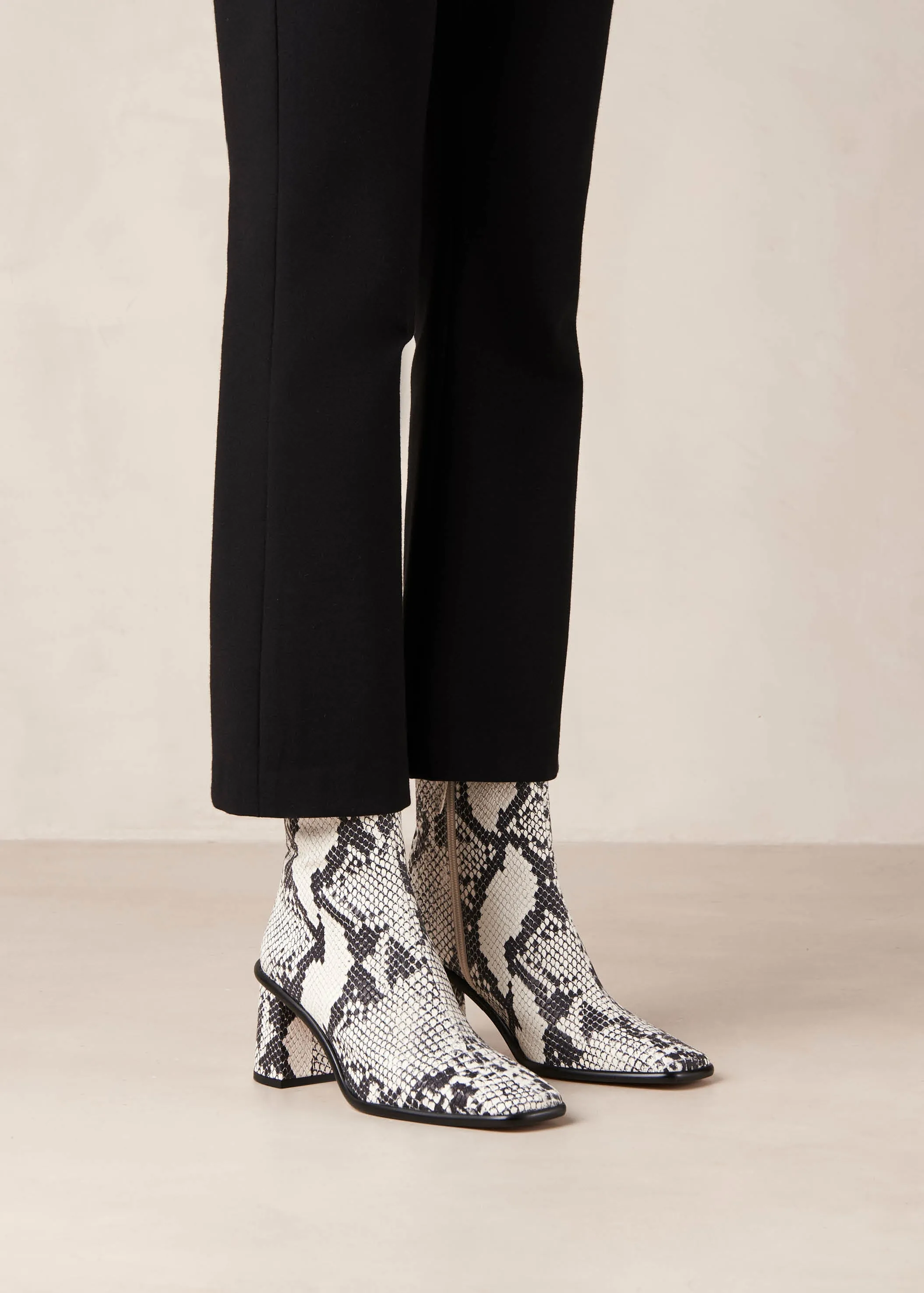 West Indo Grey Leather Ankle Boots sold by Alohas product image thumbnail 2