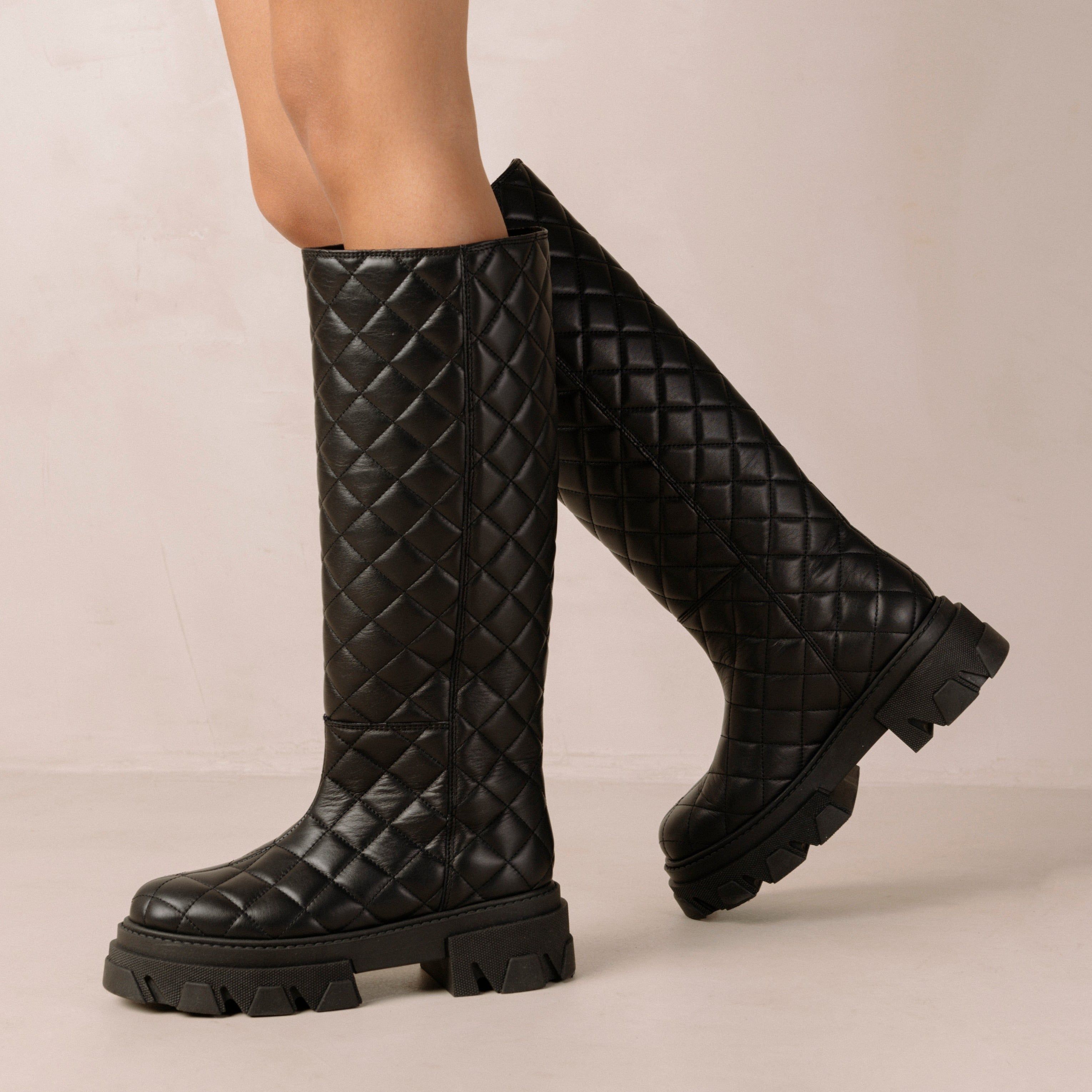 Katiuska Goal Digger Black sold by Alohas product image thumbnail 3