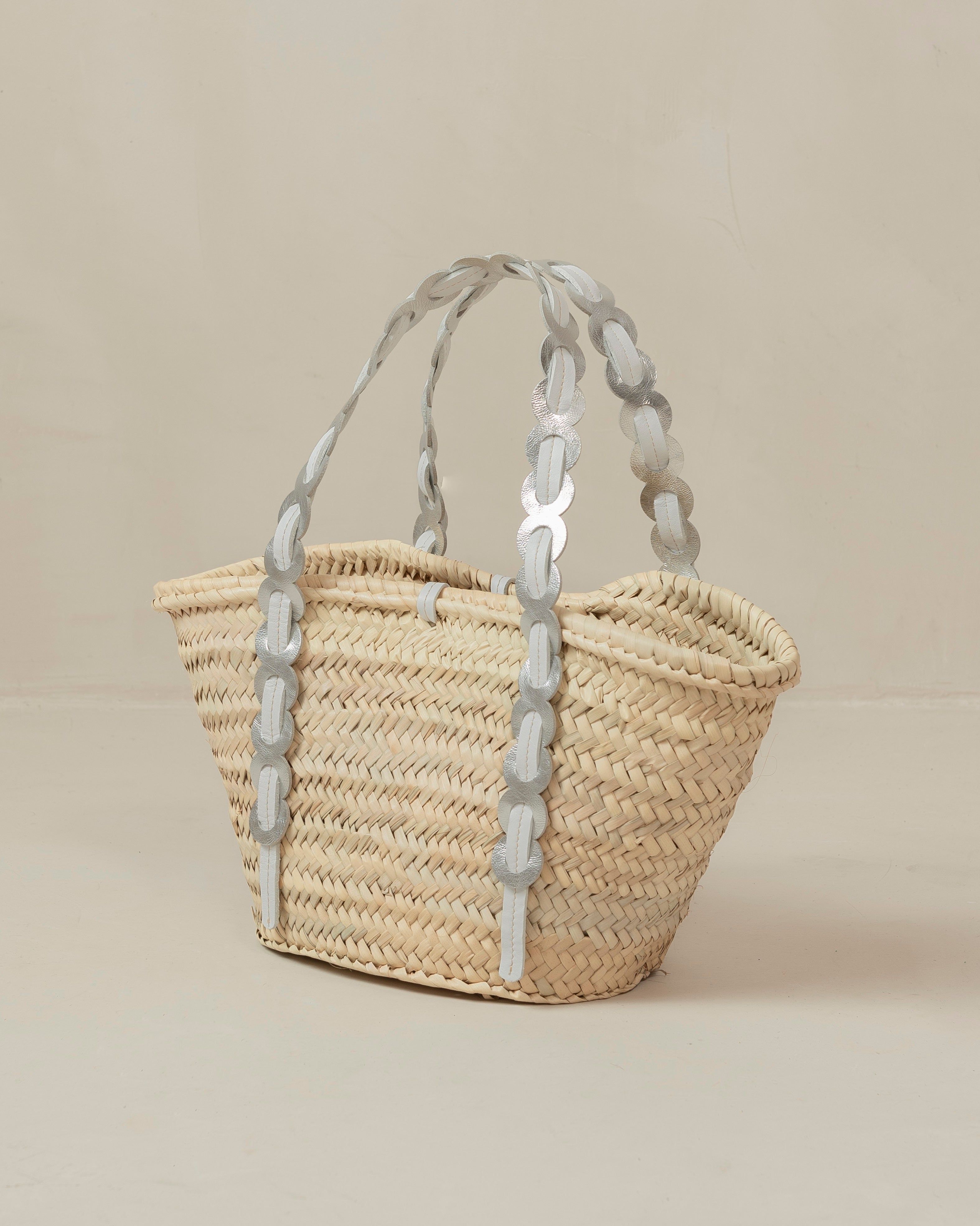 Palmette Silver Bright White sold by Alohas product image thumbnail 2