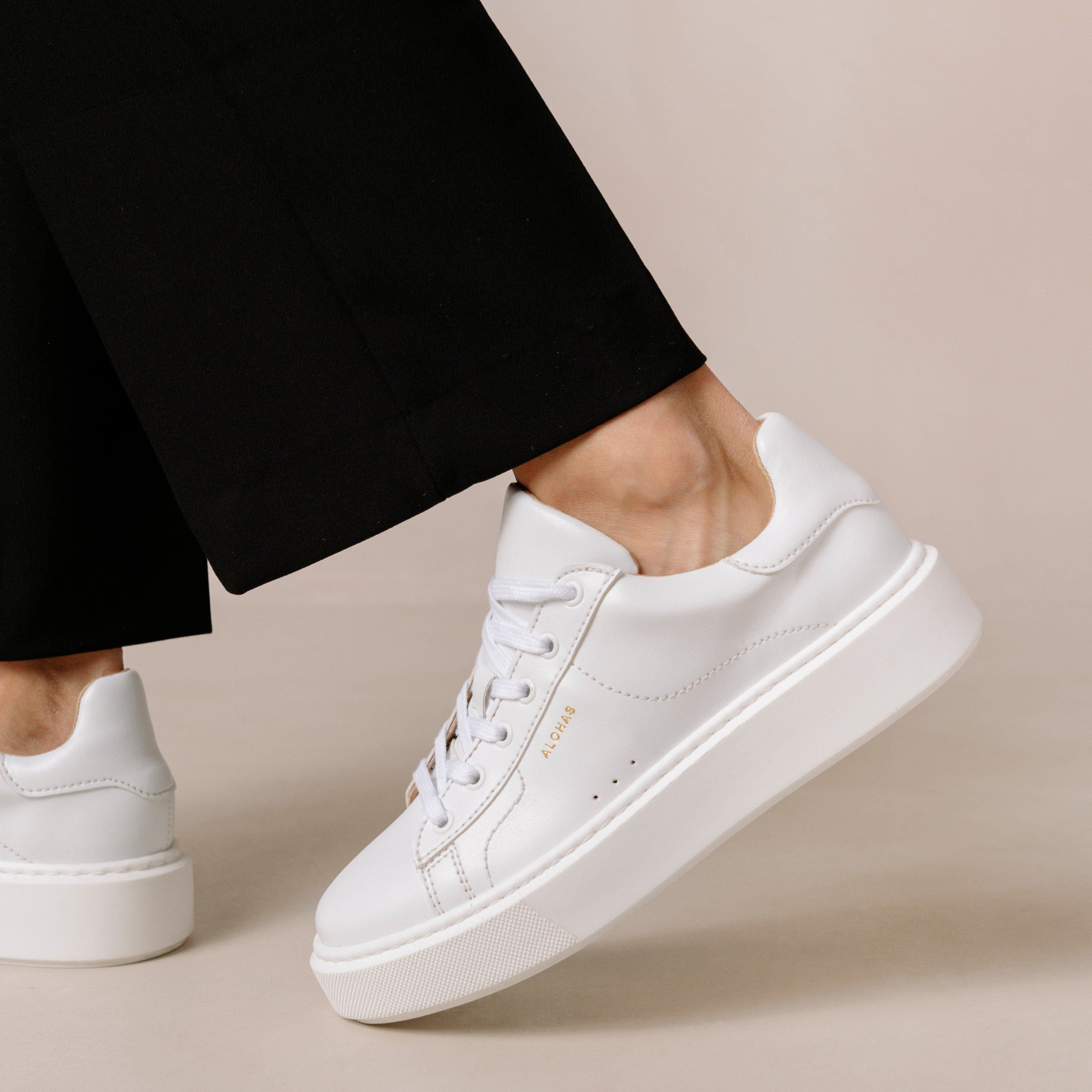 Tb.65 Apple Bright White sold by Alohas product image thumbnail 3