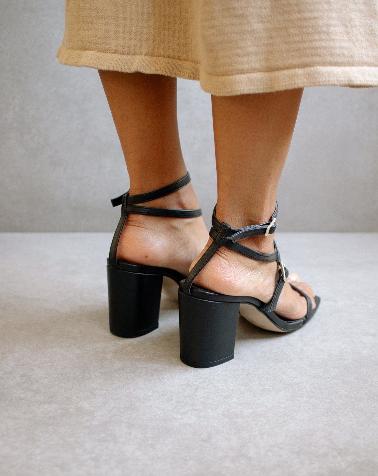 Manhattan Black Sandal sold by Alohas product image thumbnail 5
