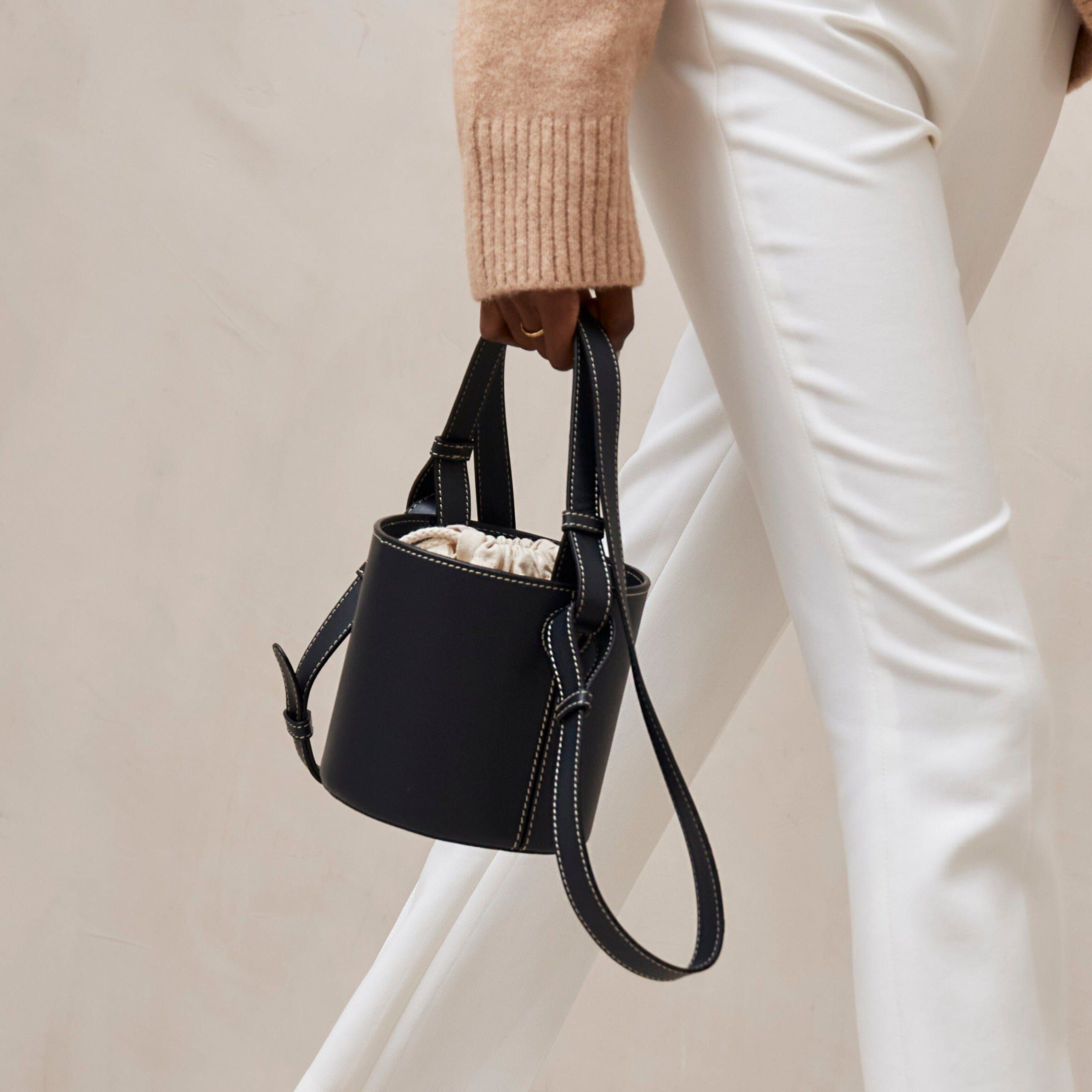 The U Lazuli Blue Leather Crossbody Bag sold by Alohas product image thumbnail 3