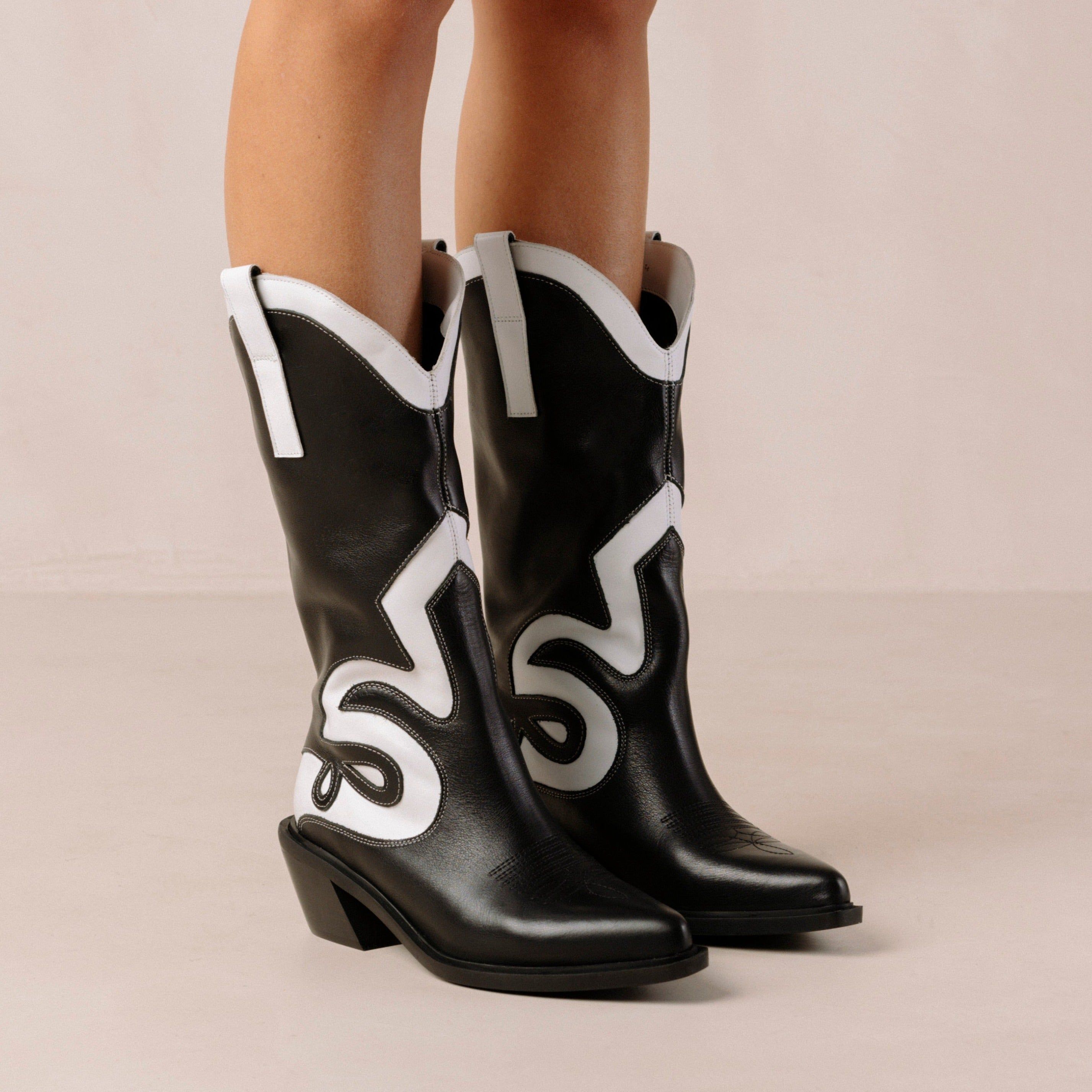 Mount Texas Black White Leather Boots sold by Alohas product image thumbnail 3