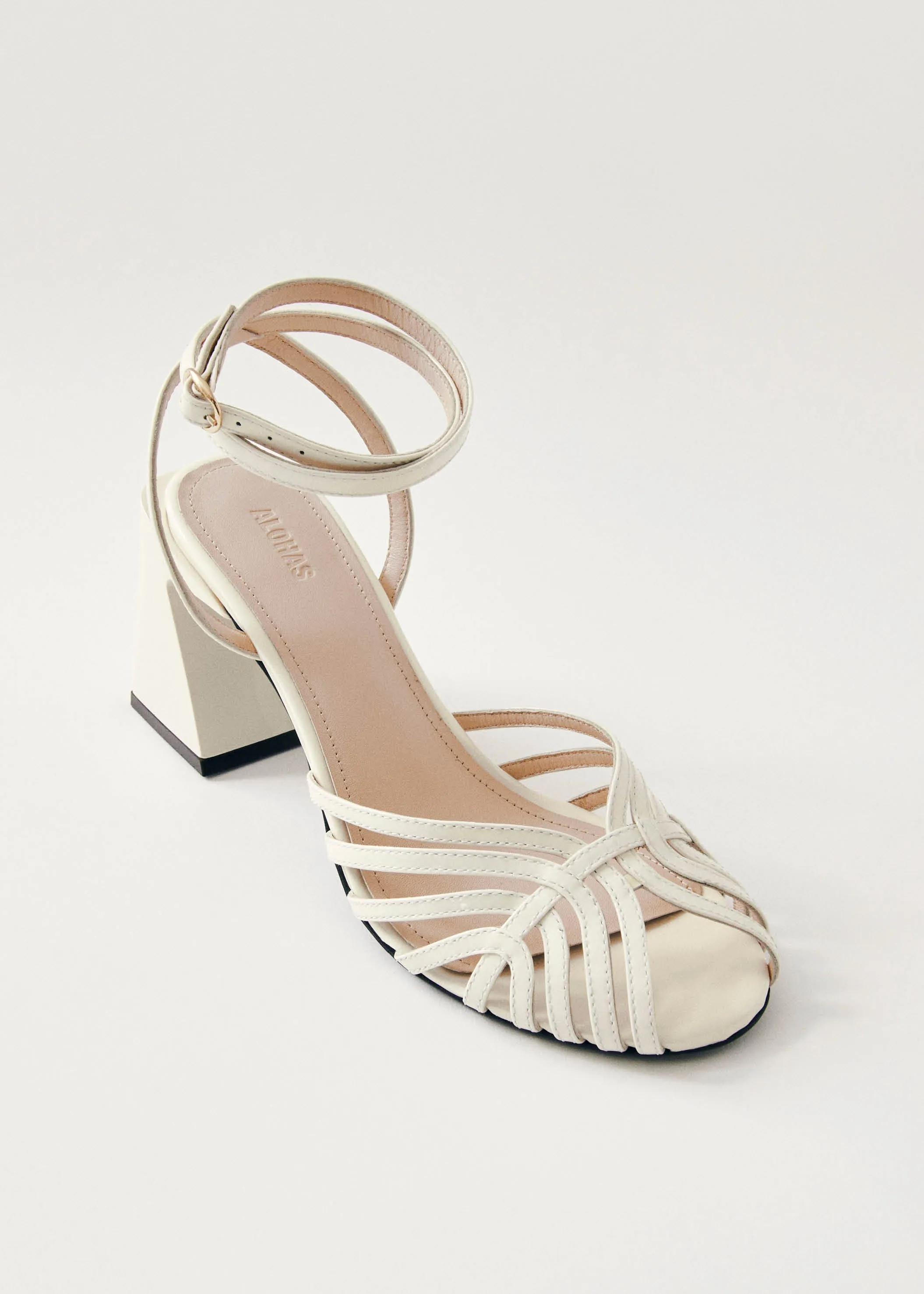 Jessa Onix Cream Leather Sandals sold by Alohas product image thumbnail 4