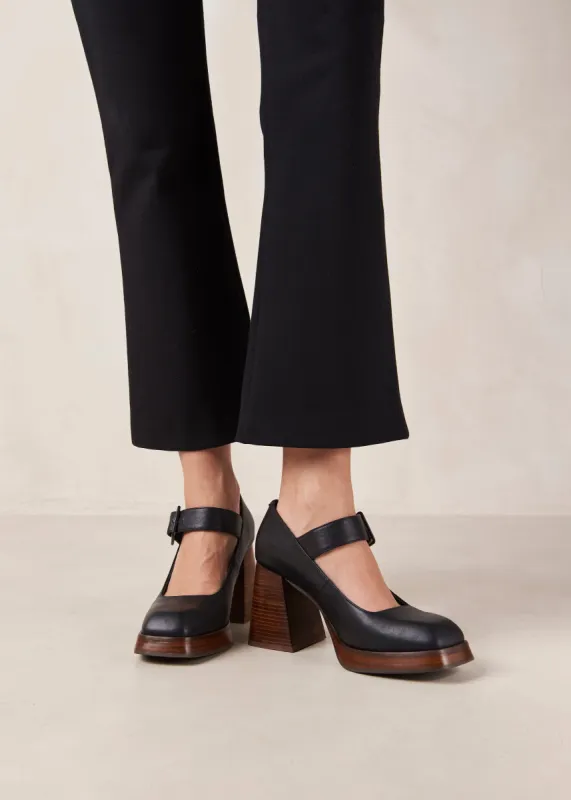 Oregon Black Leather Pumps sold by Alohas