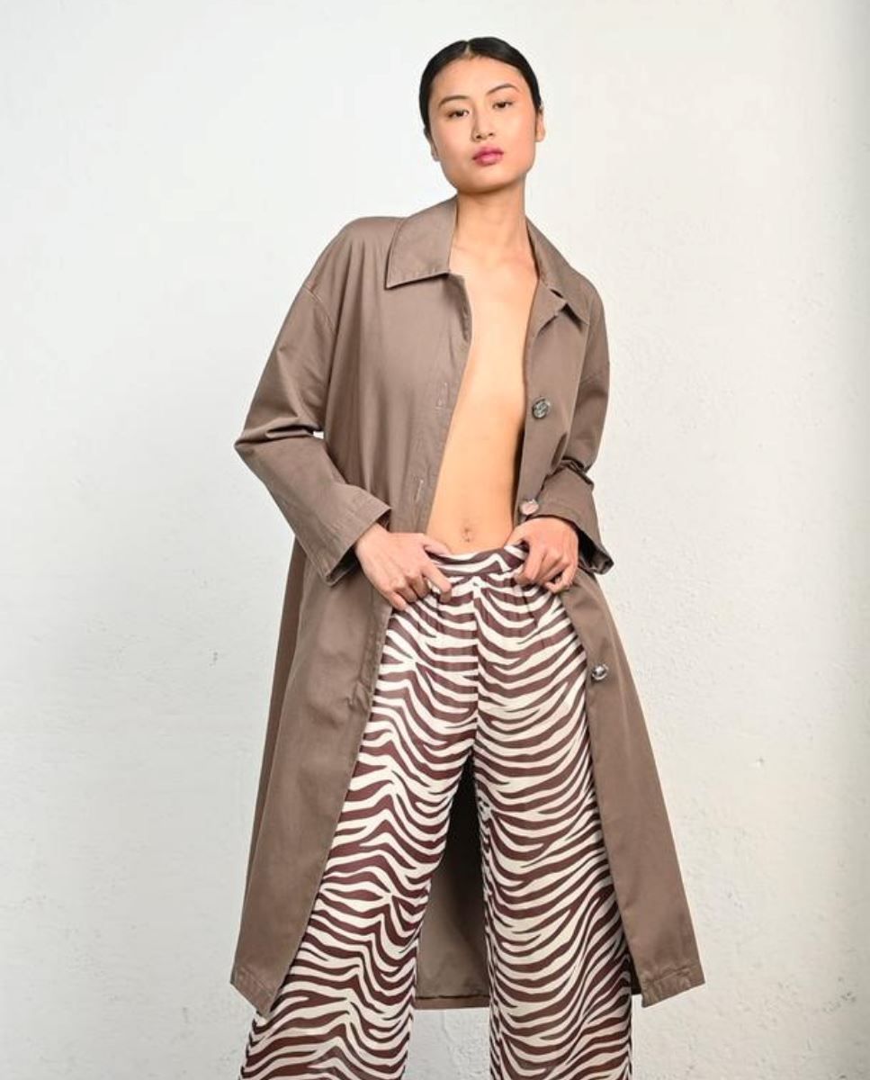 Flash Trench Coat Nutmeg Brown sold by Alohas product image thumbnail 4