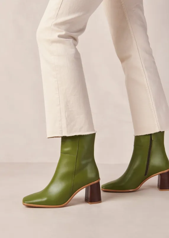 West Vintage Evergreen Leather Ankle Boots sold by Alohas