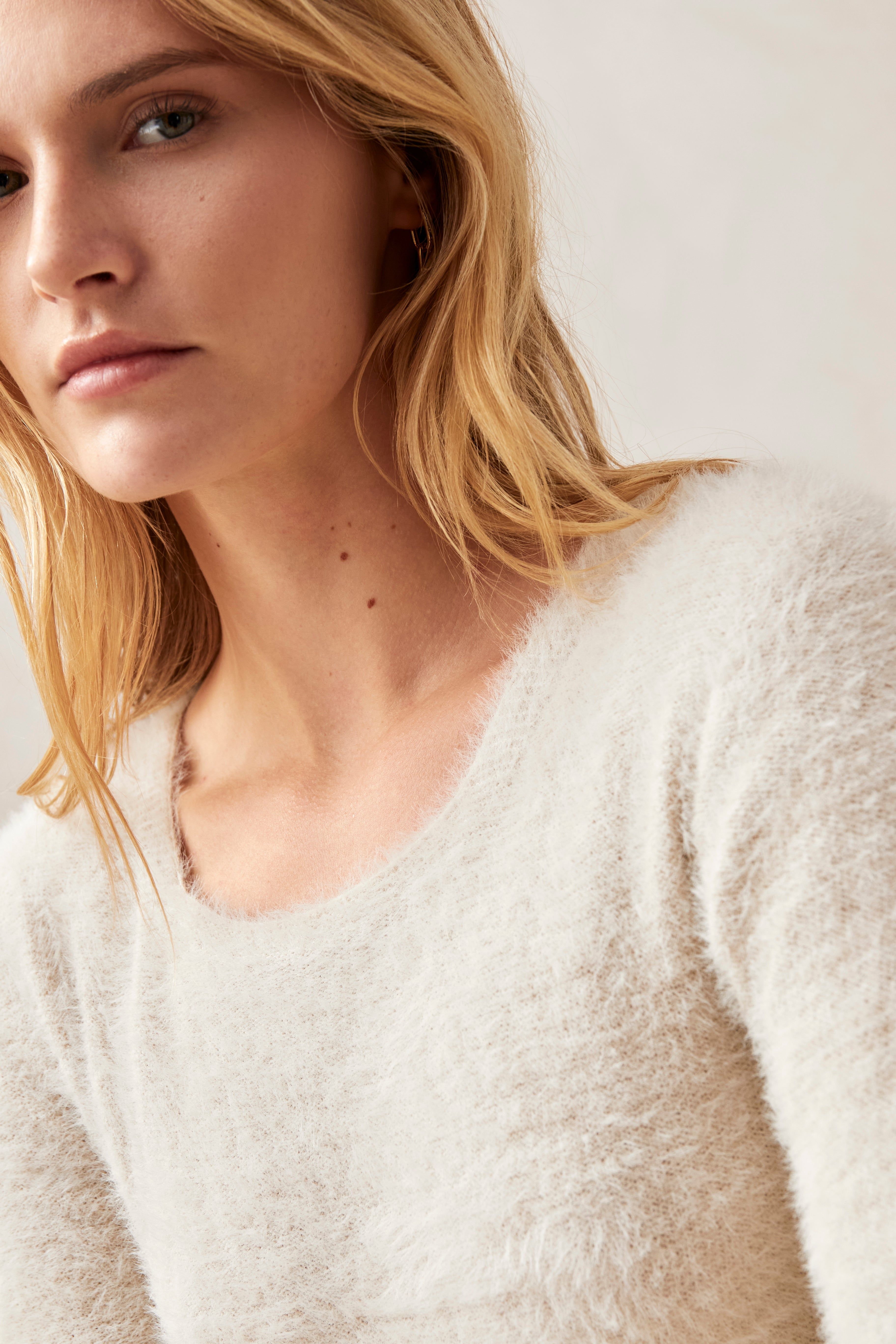 Snow Ecru Tricot Maxi Dress sold by Alohas product image thumbnail 5